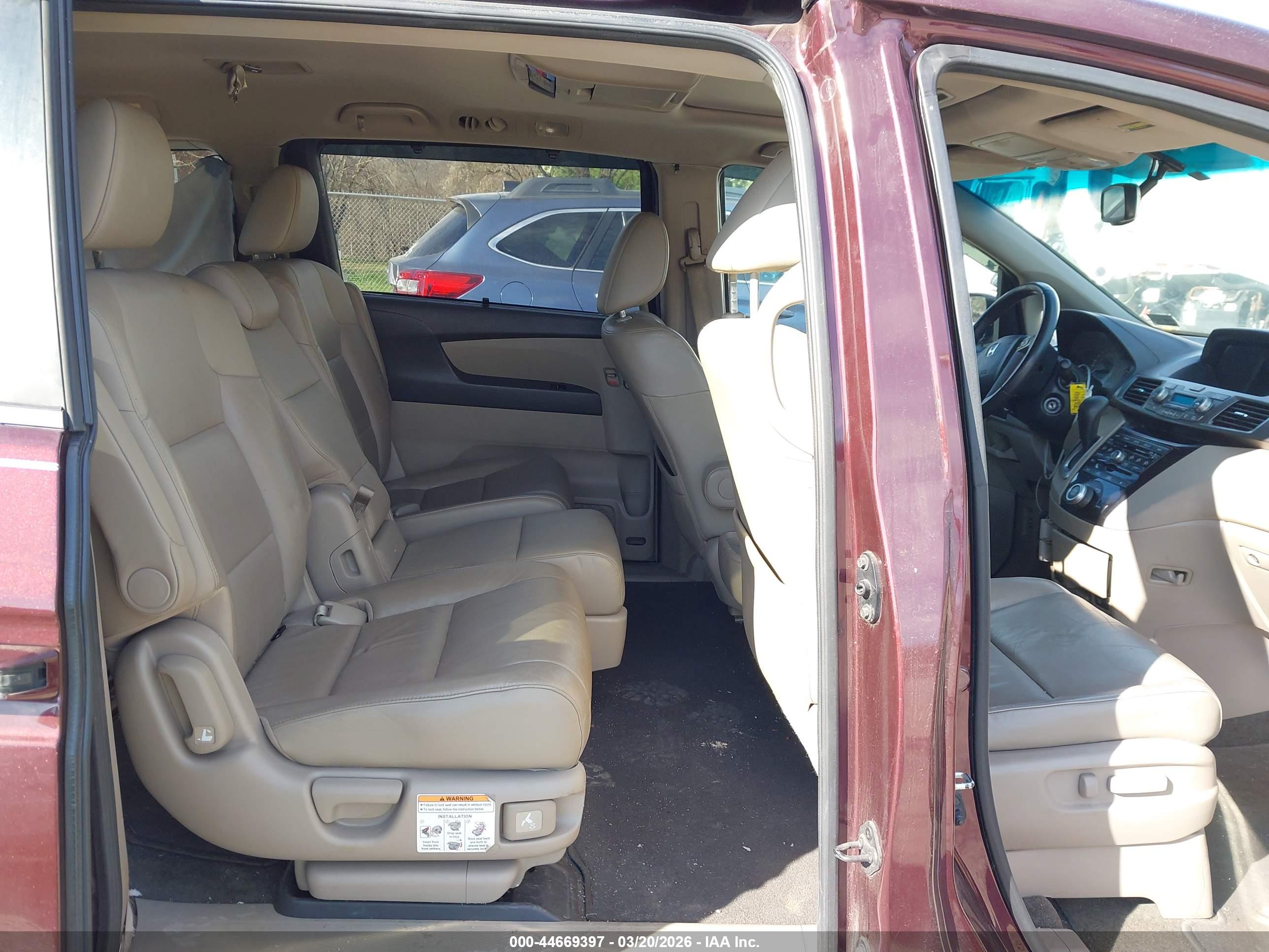 HONDA ODYSSEY image 8