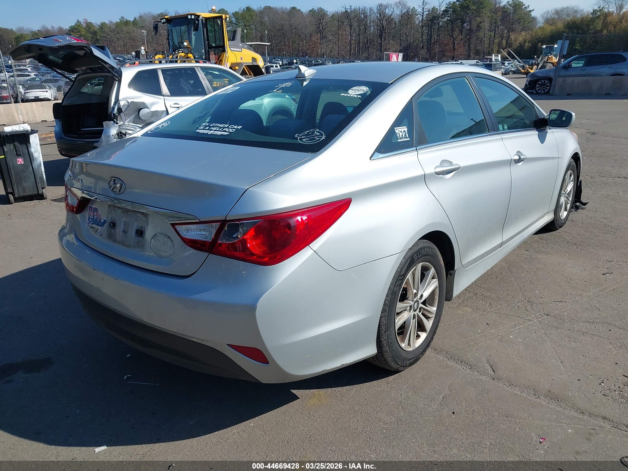HYUNDAI SONATA image 4
