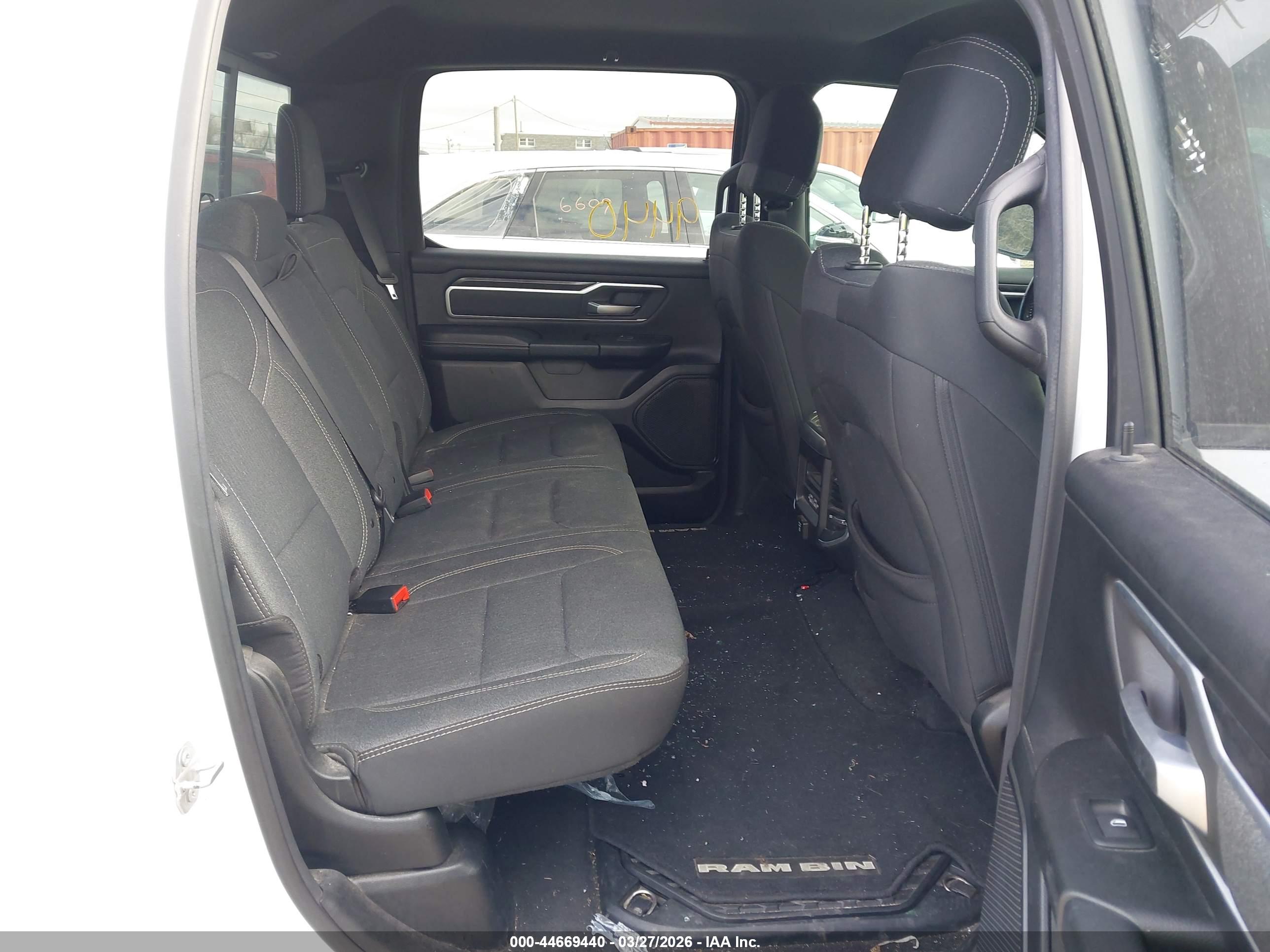 RAM 1500 image 8