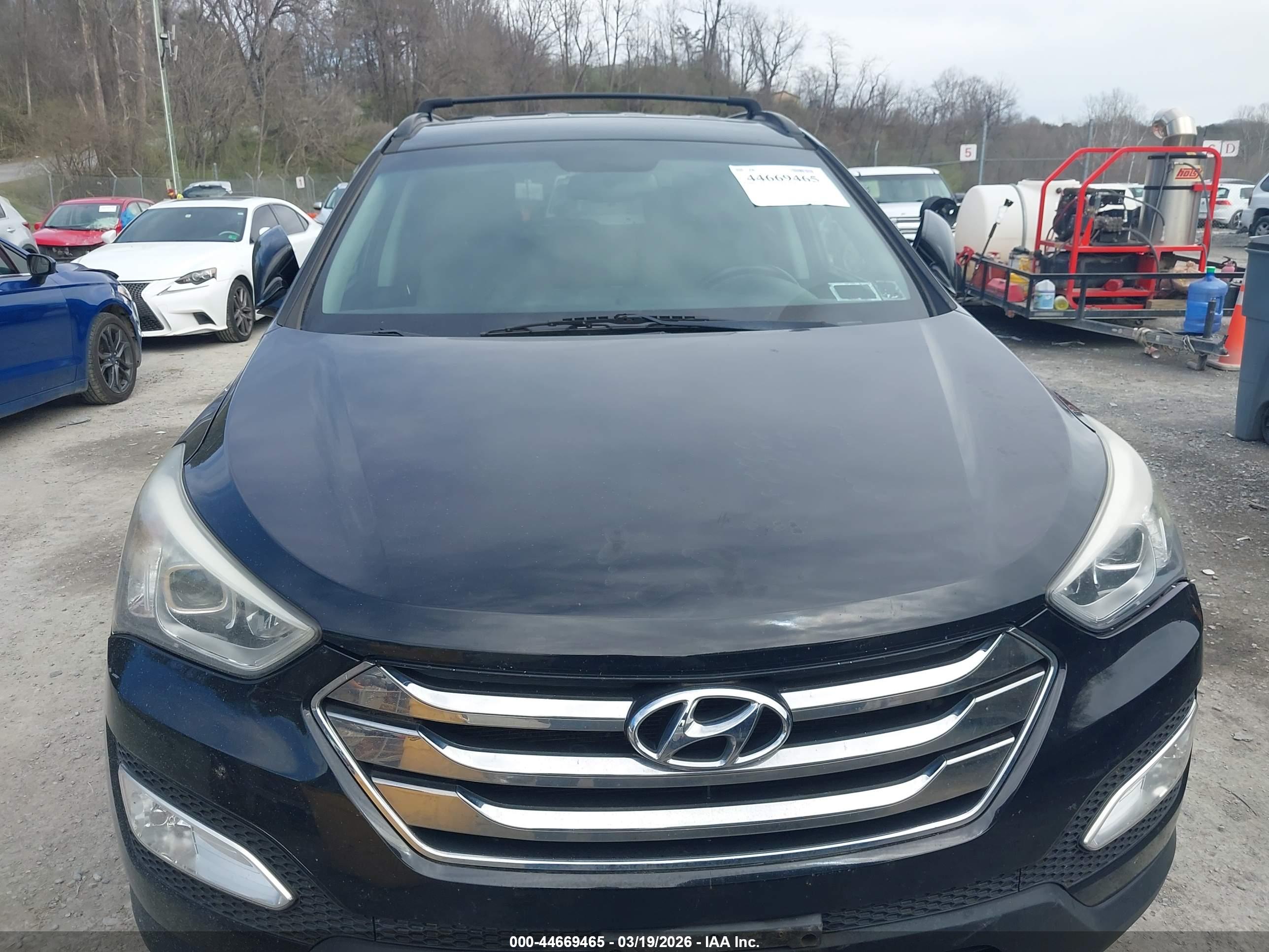 HYUNDAI SANTA image 6