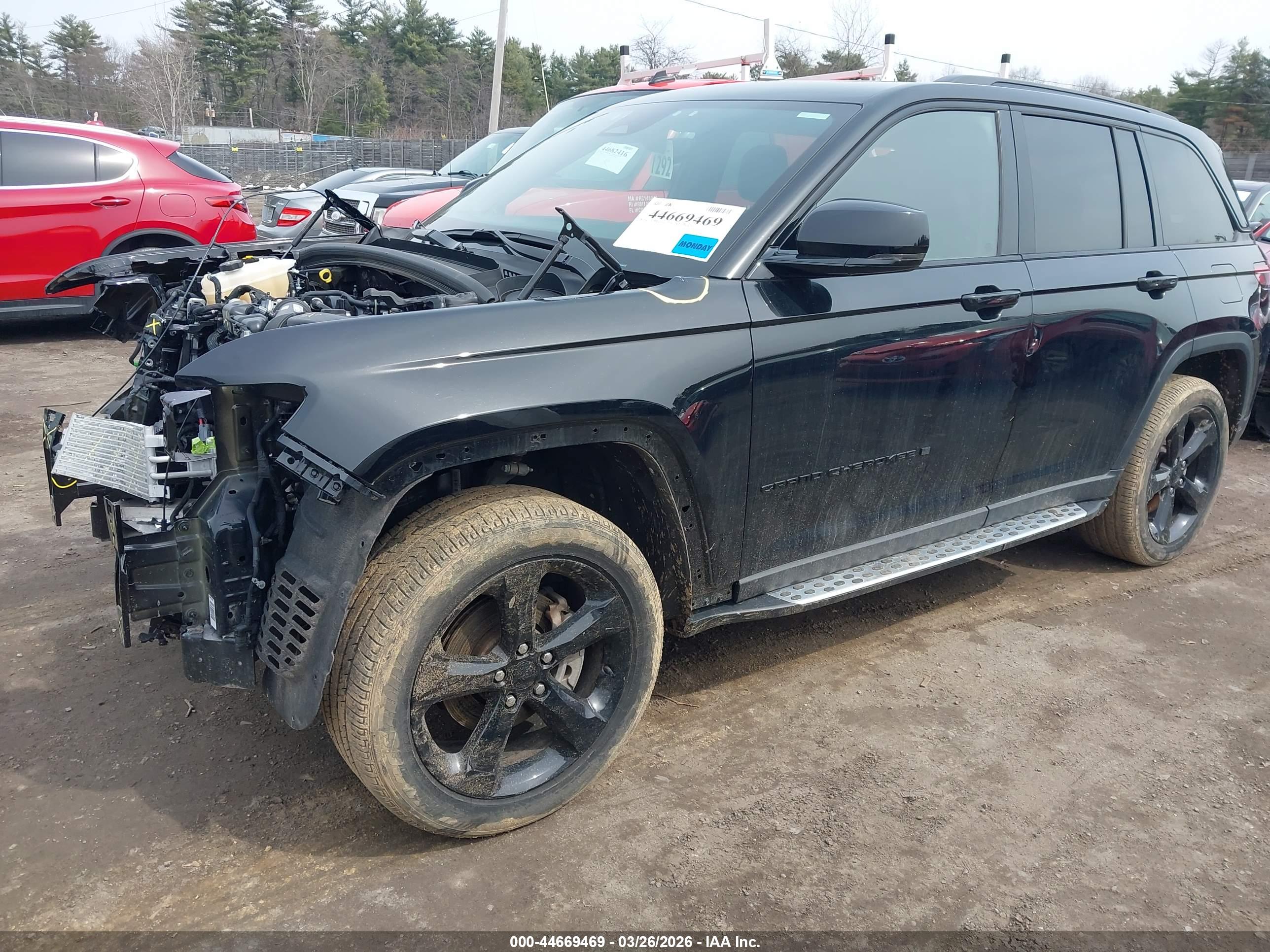 JEEP GRAND image 2