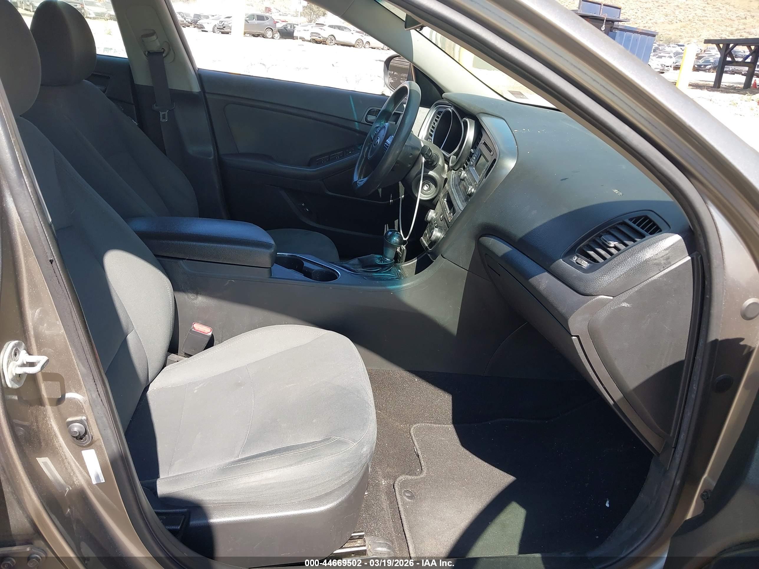 KIA OPTIMA image 5