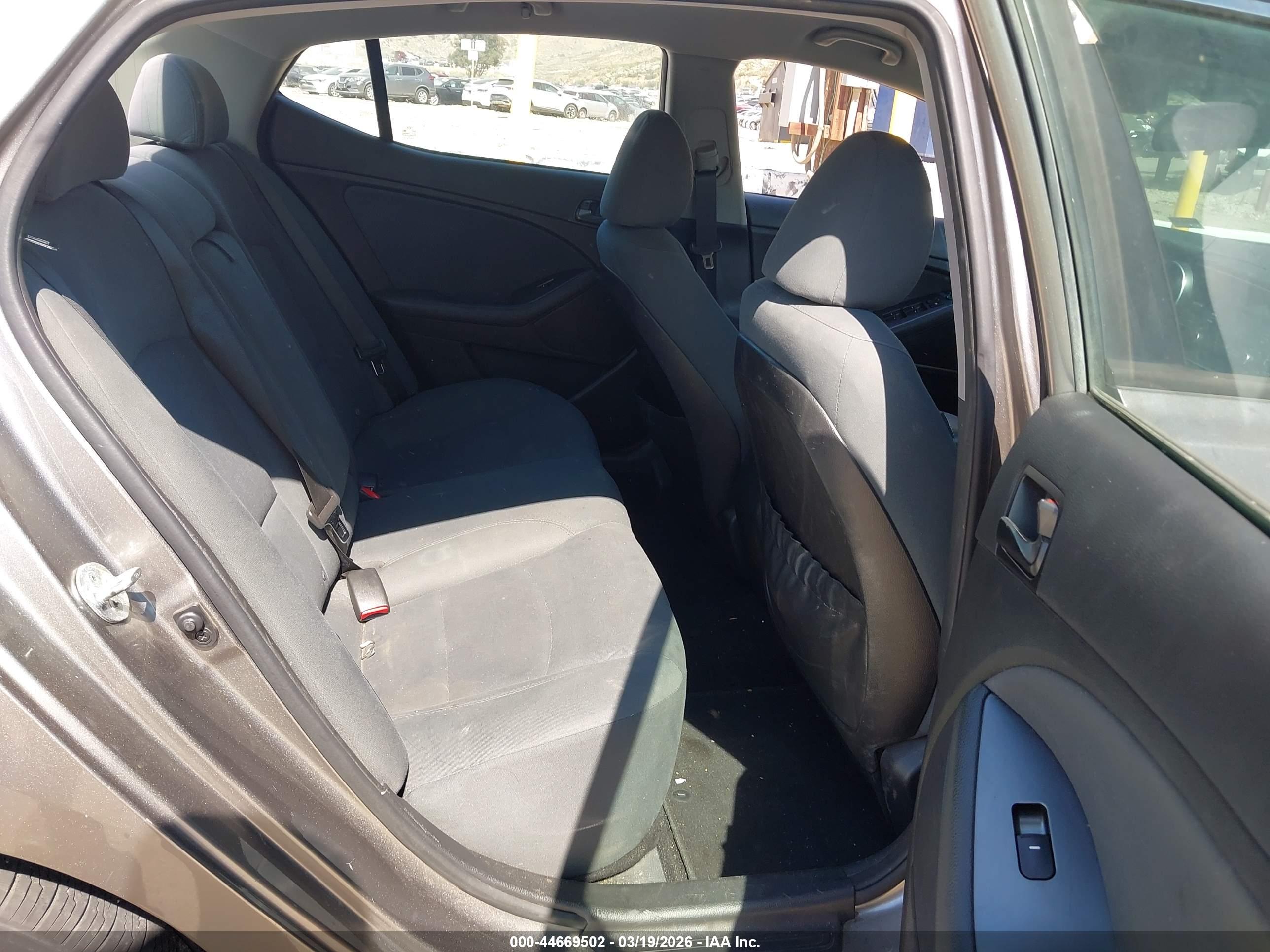 KIA OPTIMA image 8
