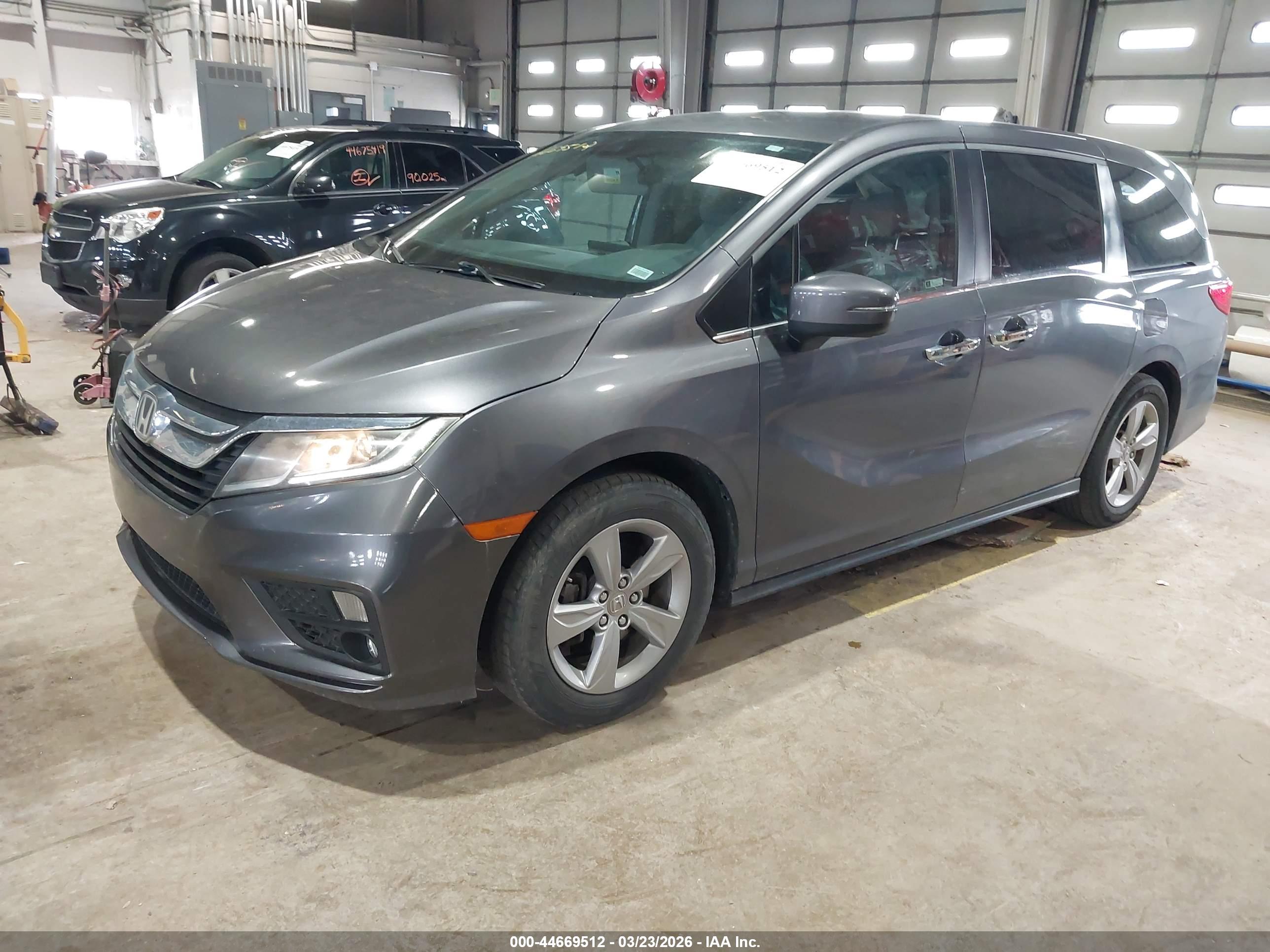 HONDA ODYSSEY image 2