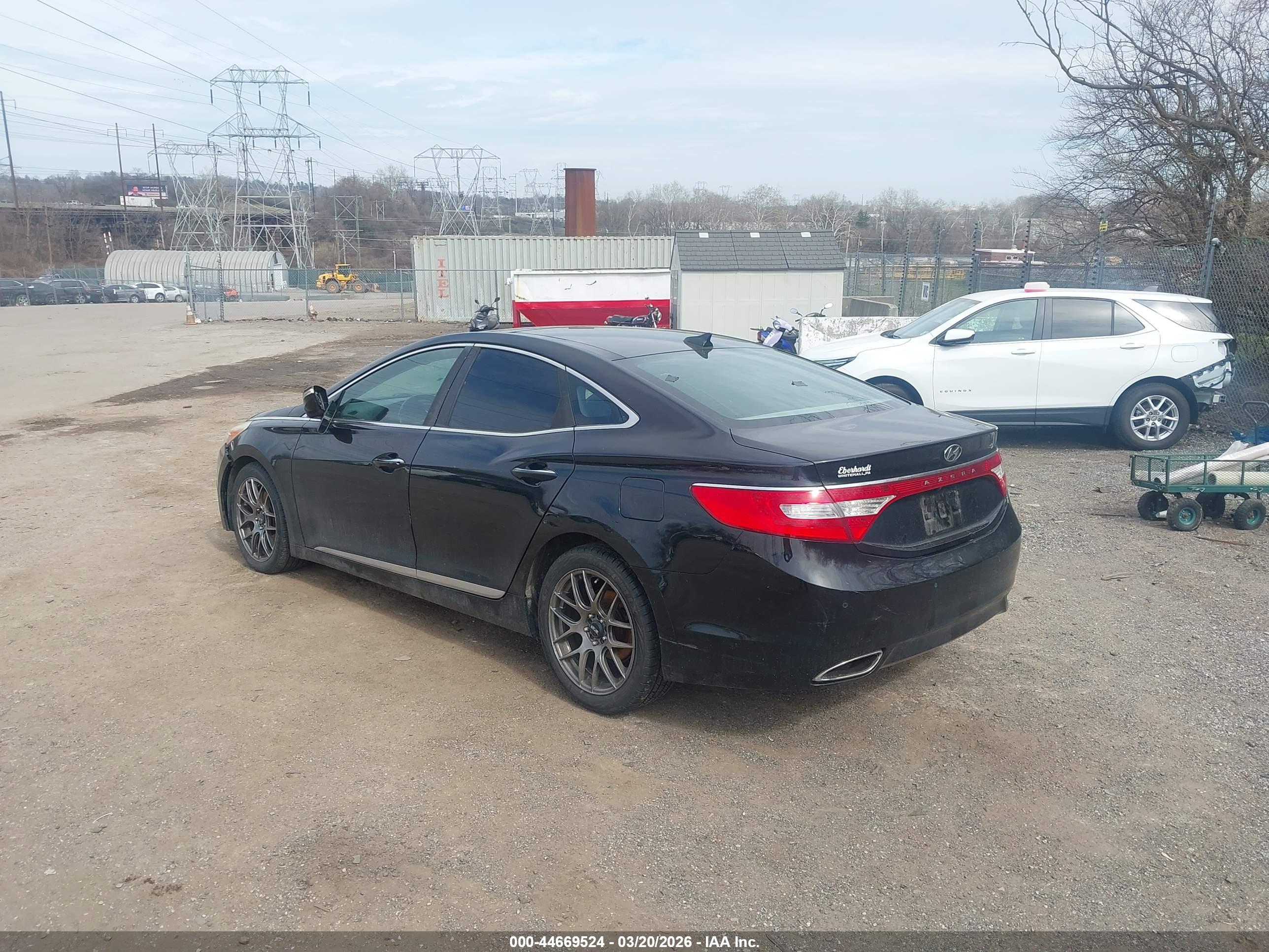 HYUNDAI AZERA image 3
