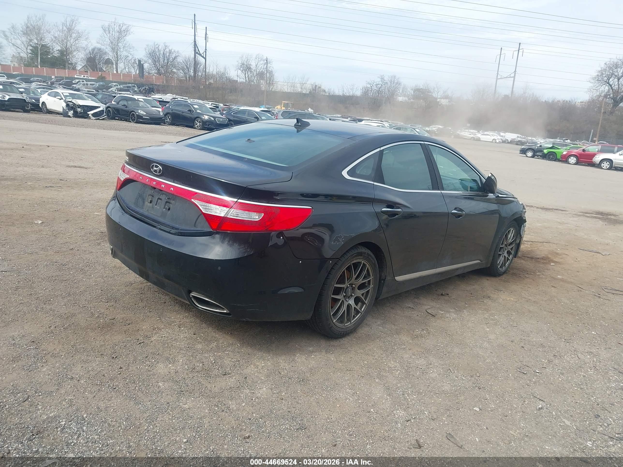 HYUNDAI AZERA image 4