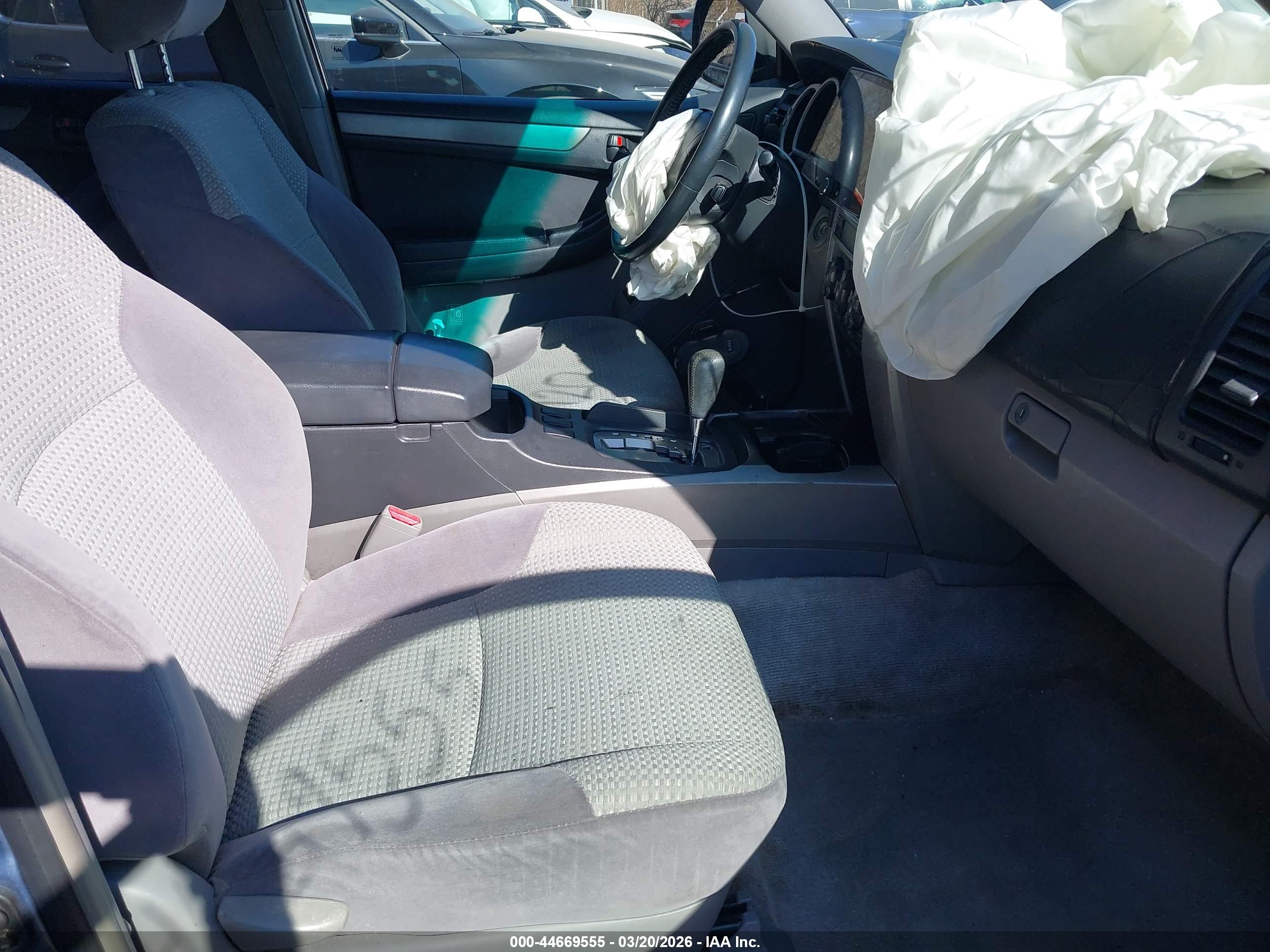 TOYOTA 4RUNNER image 5