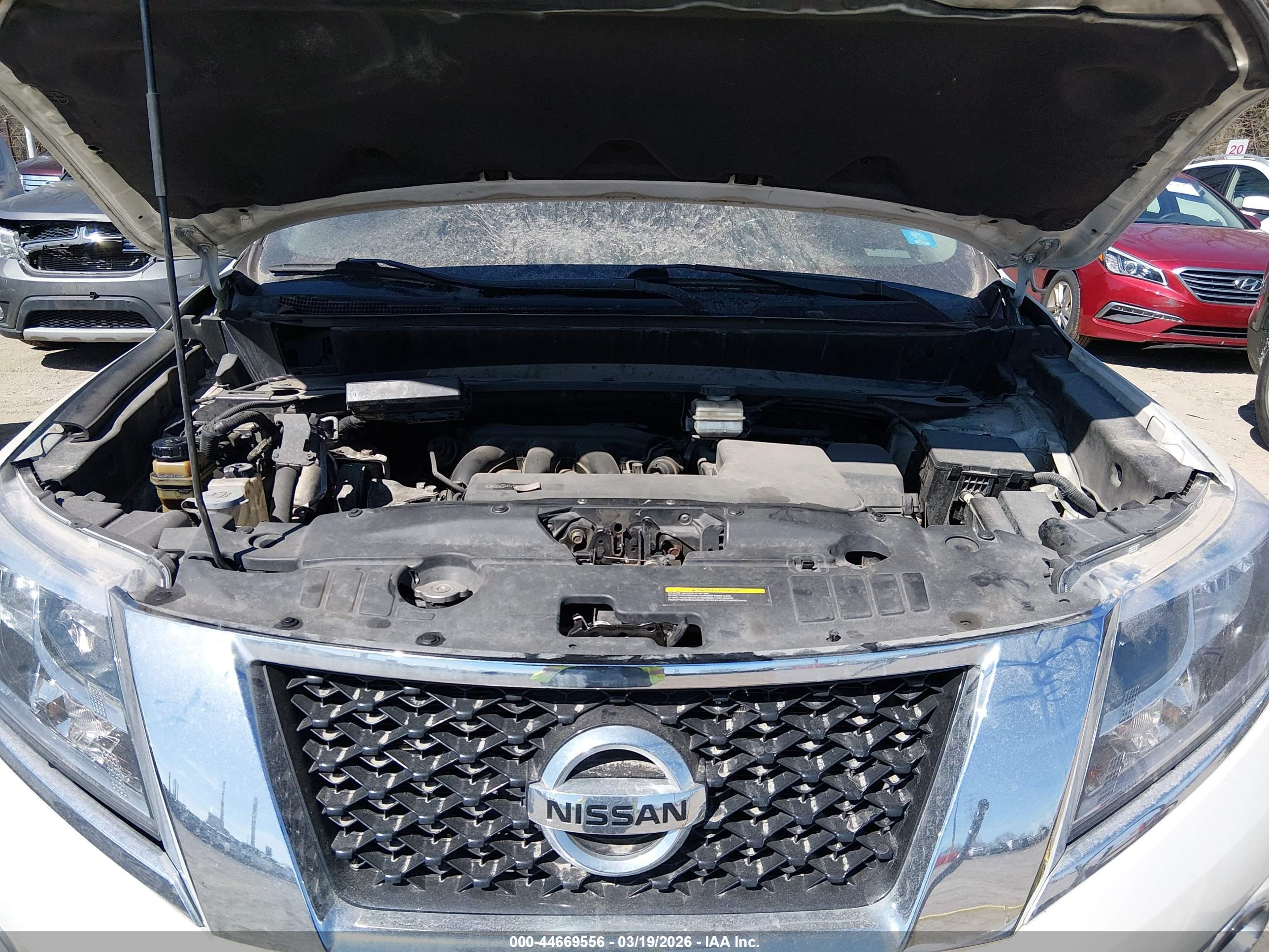 NISSAN PATHFINDER image 10