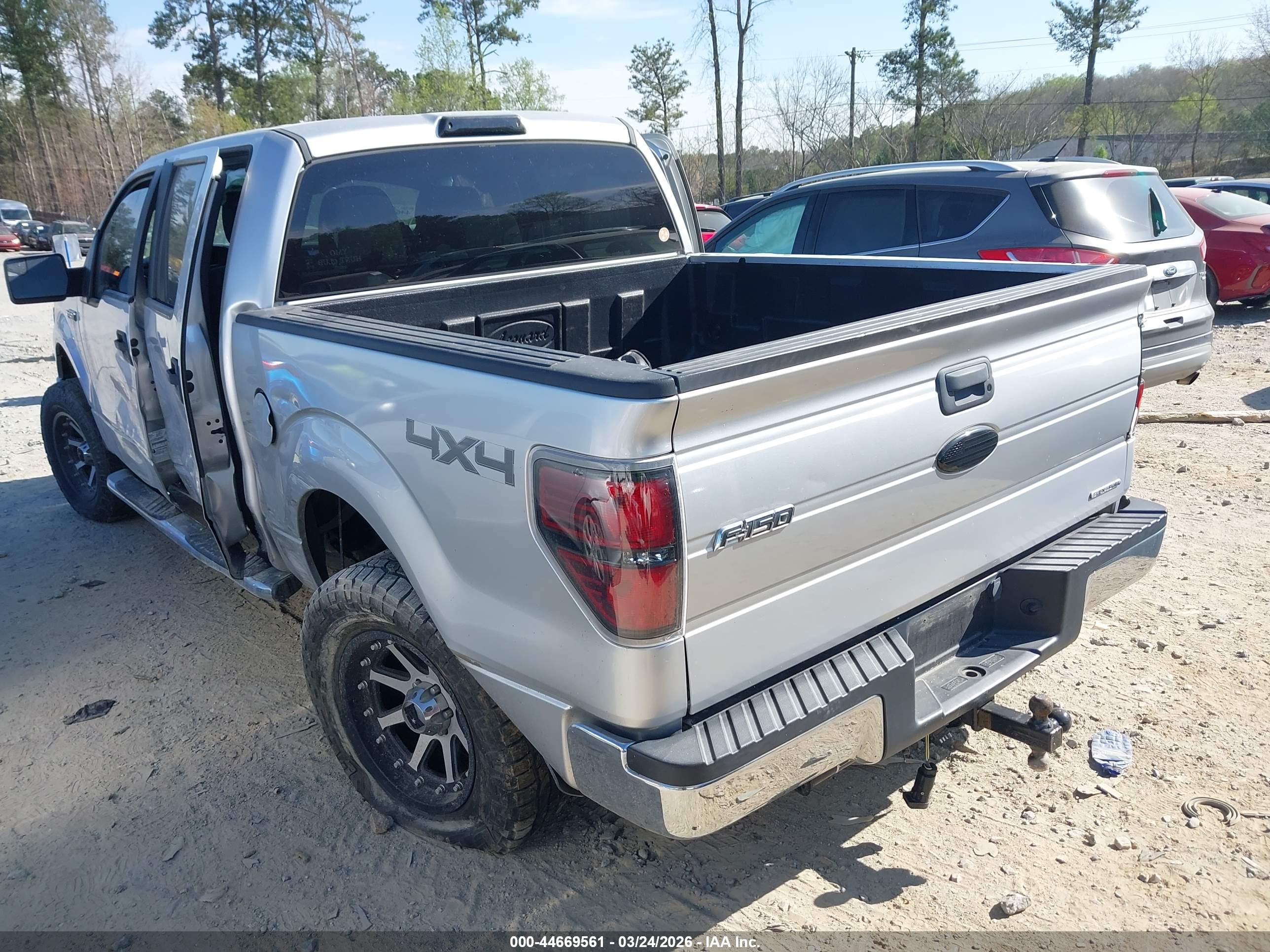 FORD F-150 image 3