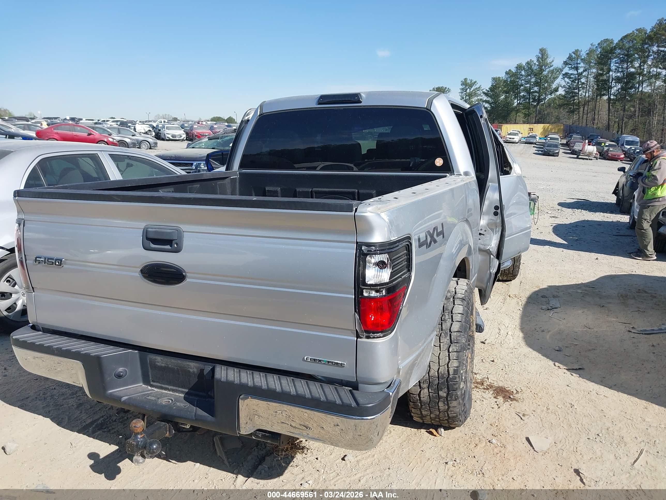 FORD F-150 image 4