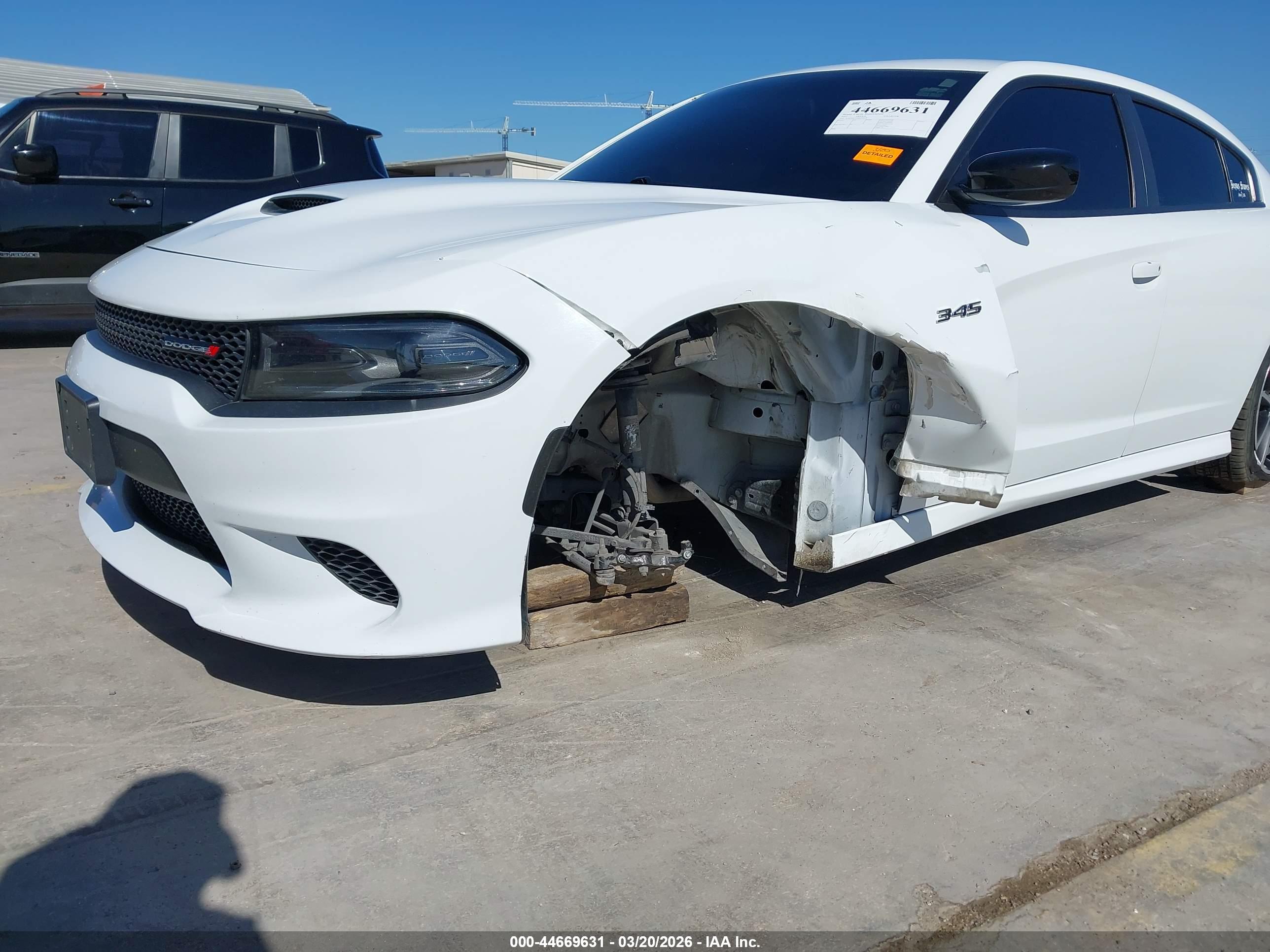 DODGE CHARGER image 6