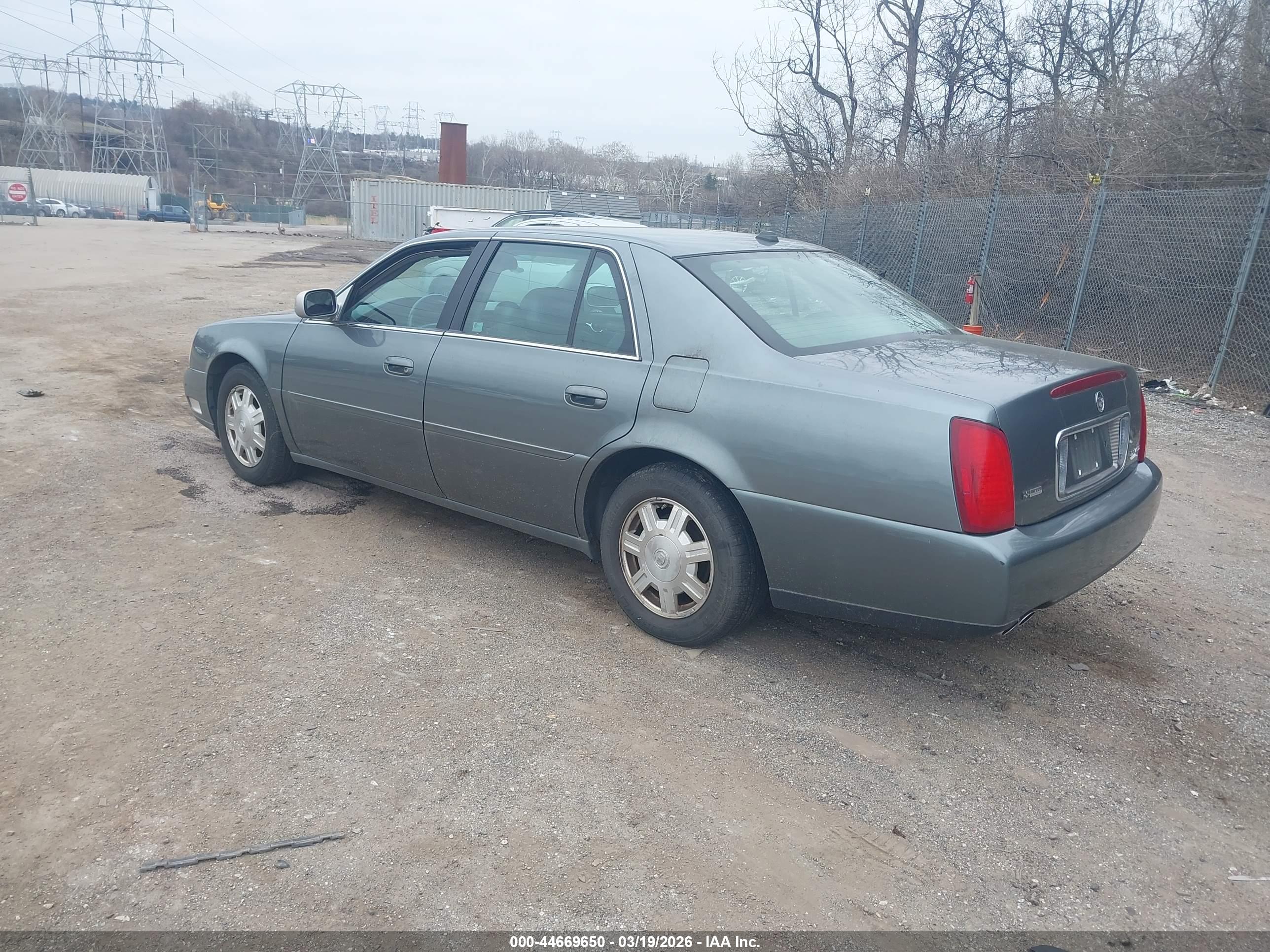 CADILLAC DEVILLE image 3
