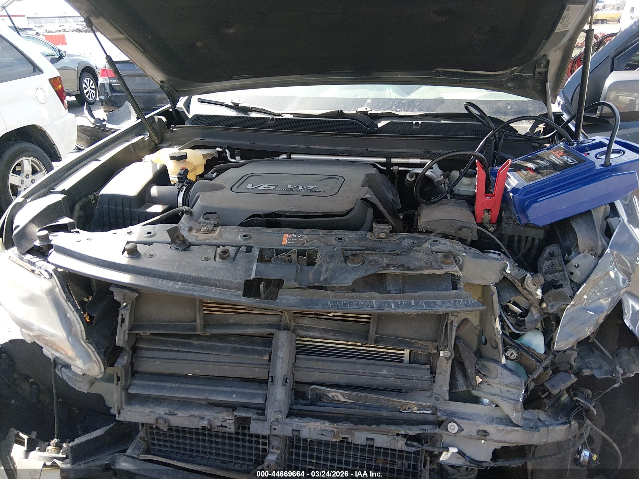 CHEVROLET COLORADO image 10