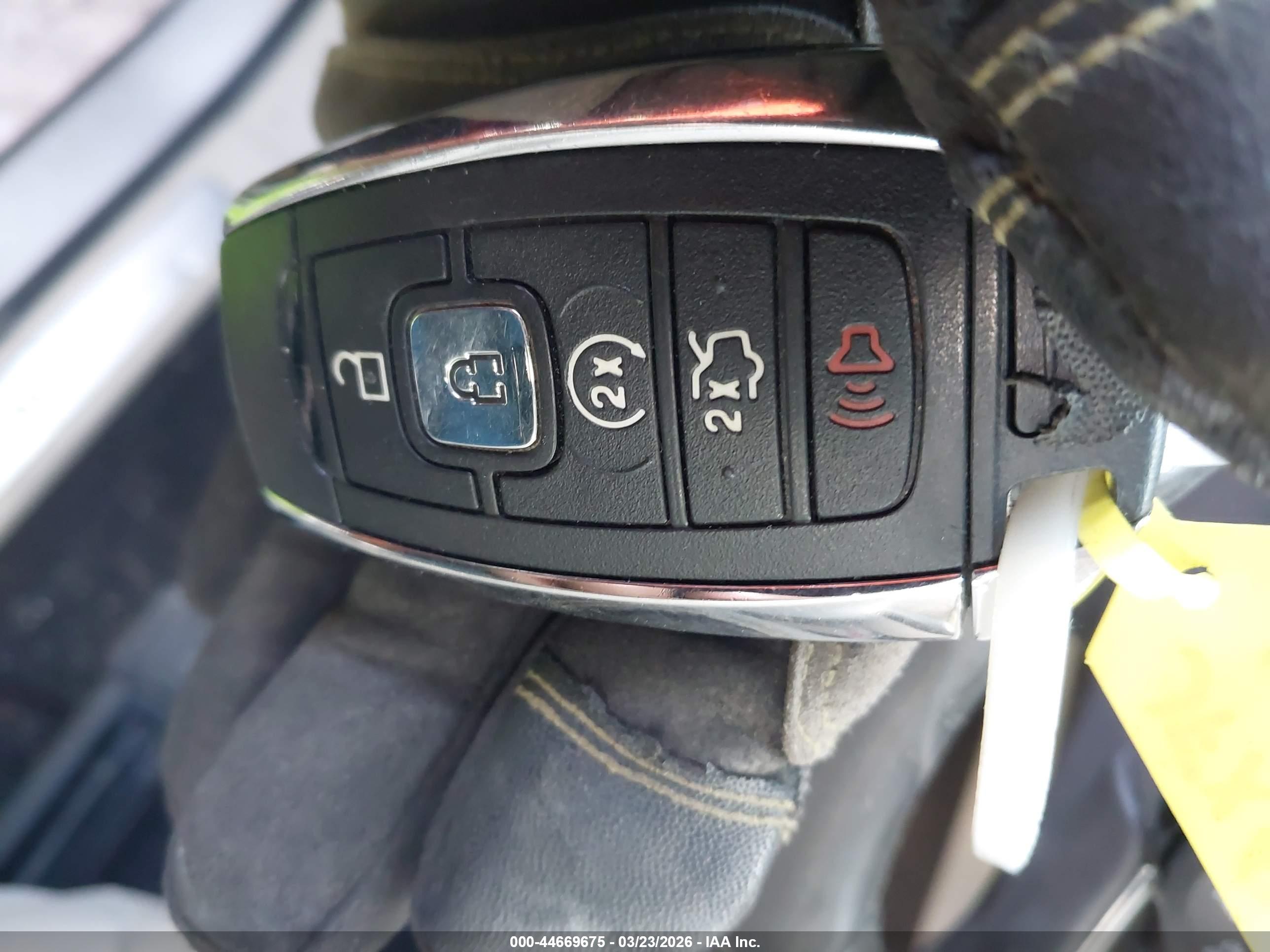LINCOLN MKZ image 11