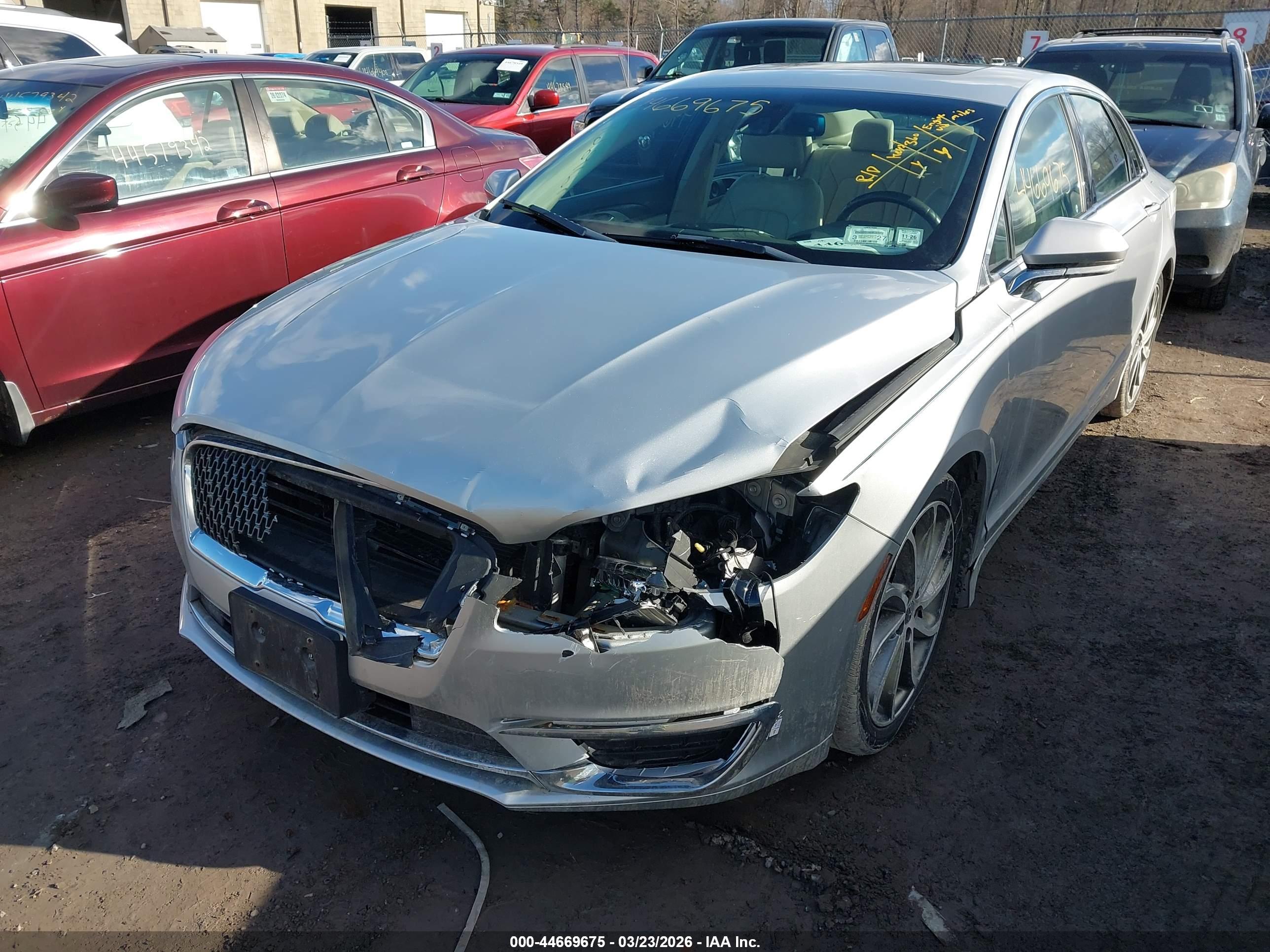 LINCOLN MKZ image 6