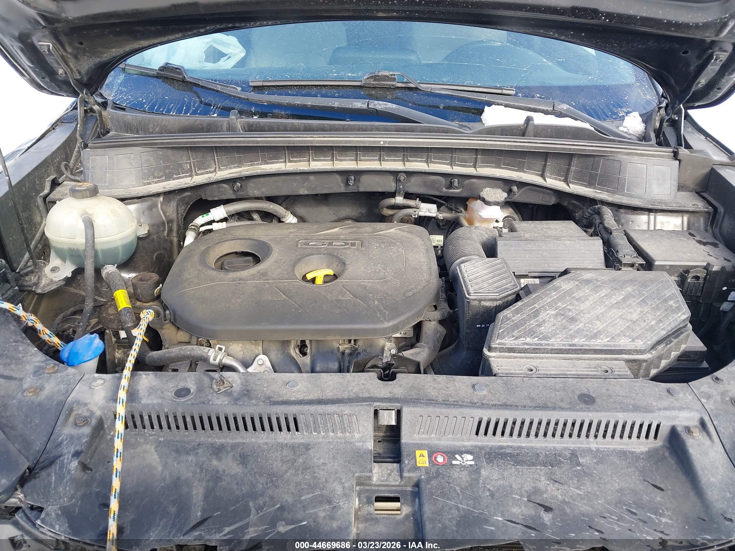 HYUNDAI TUCSON image 10