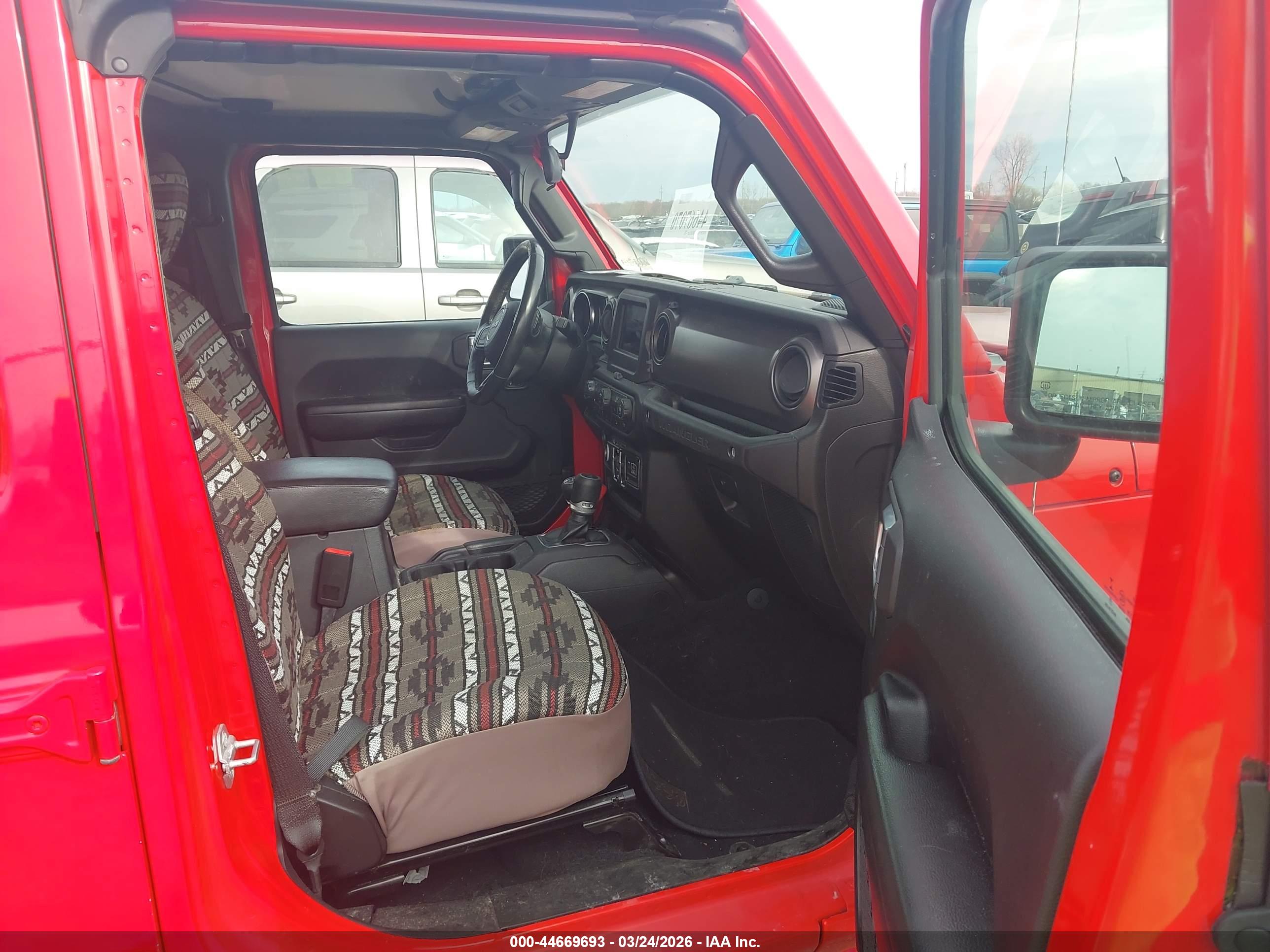 JEEP WRANGLER image 5