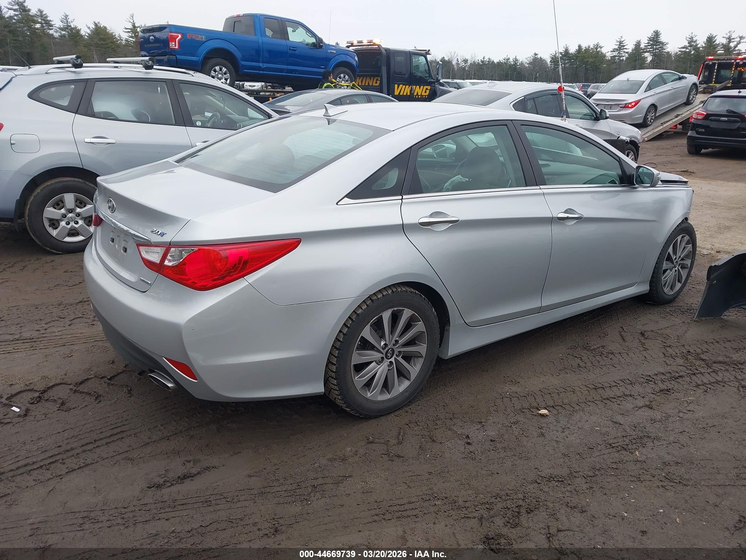 HYUNDAI SONATA image 4