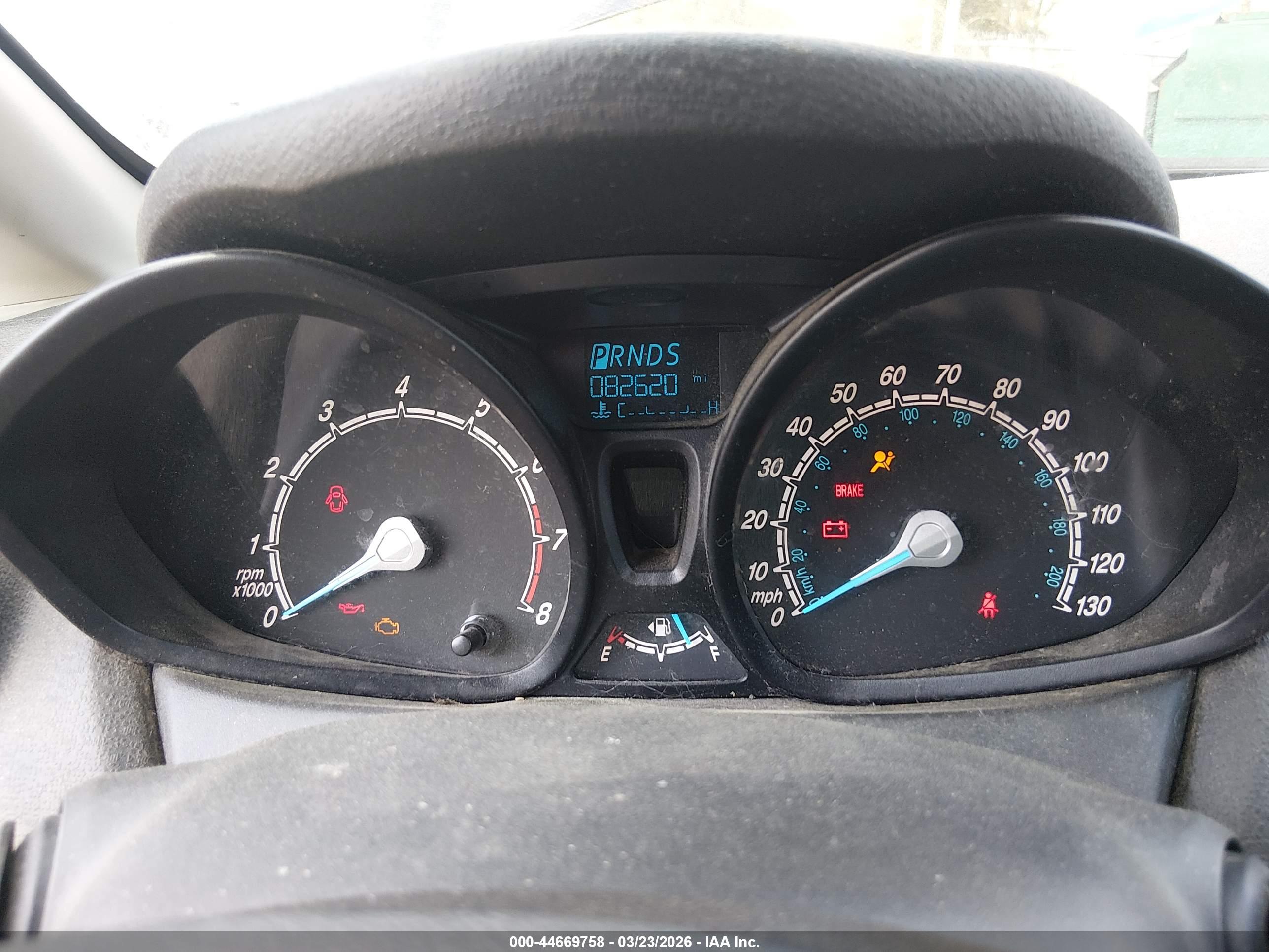 FORD FIESTA image 7