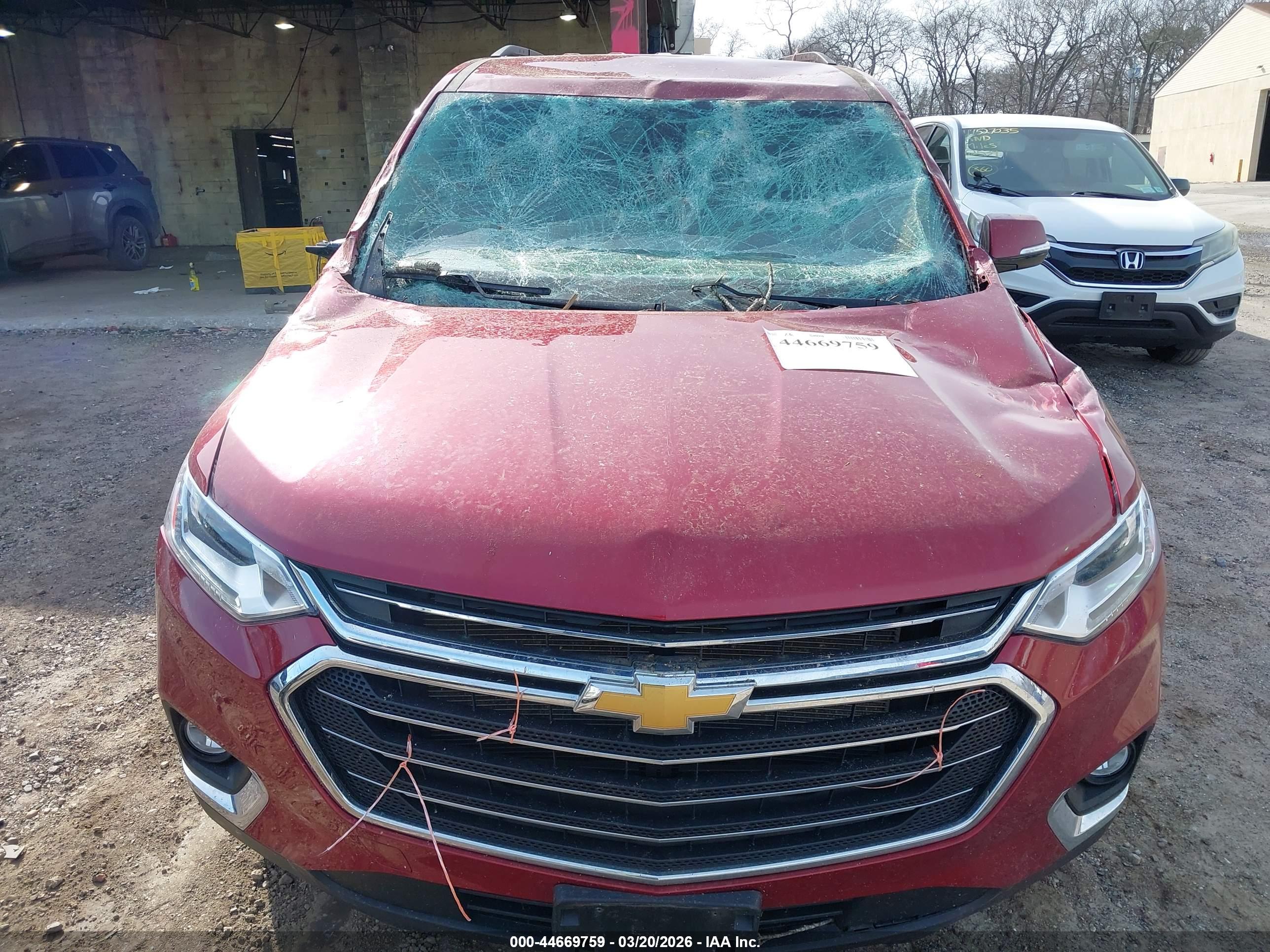 CHEVROLET TRAVERSE image 6