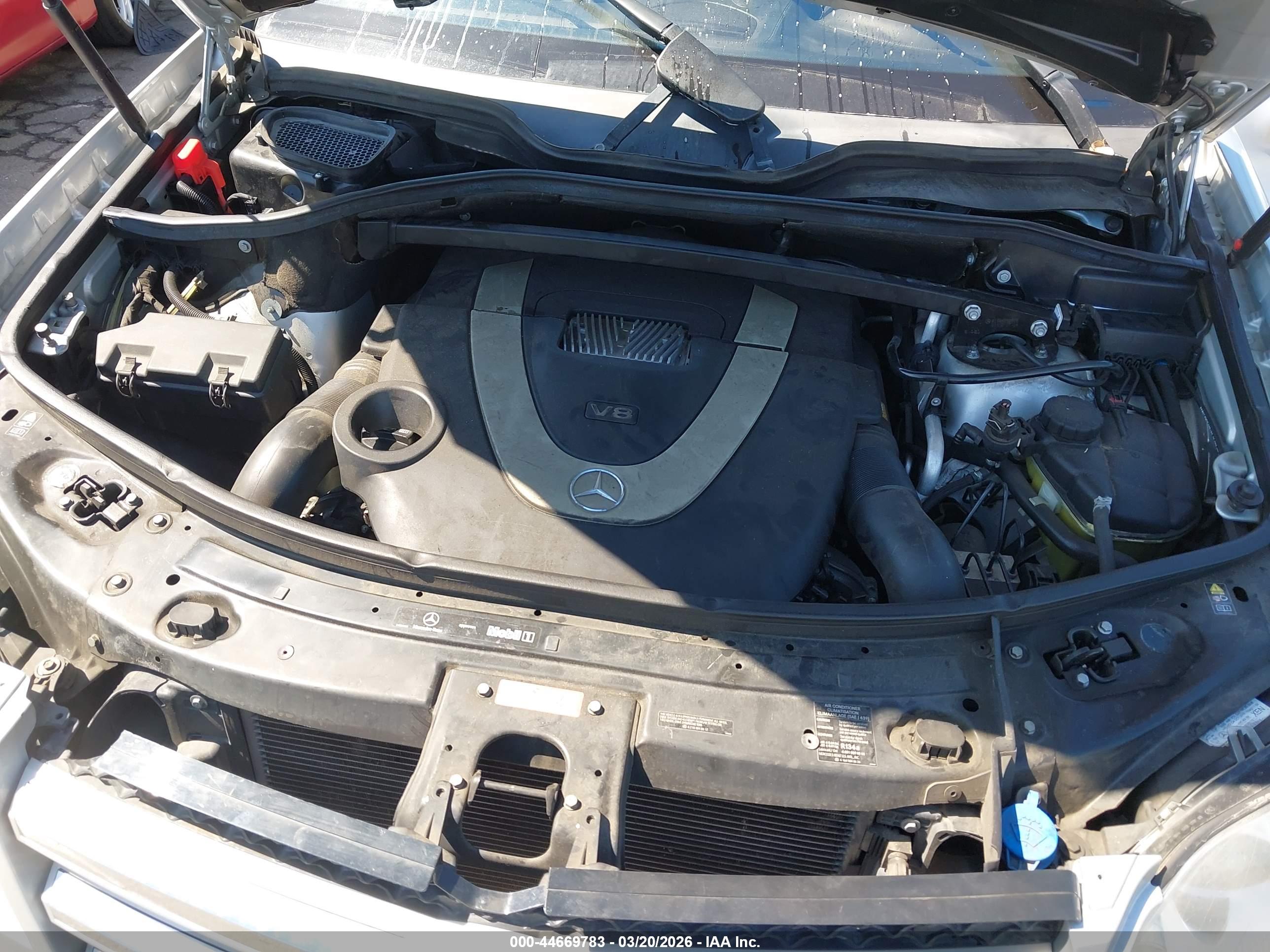 MERCEDES-BENZ GL image 10