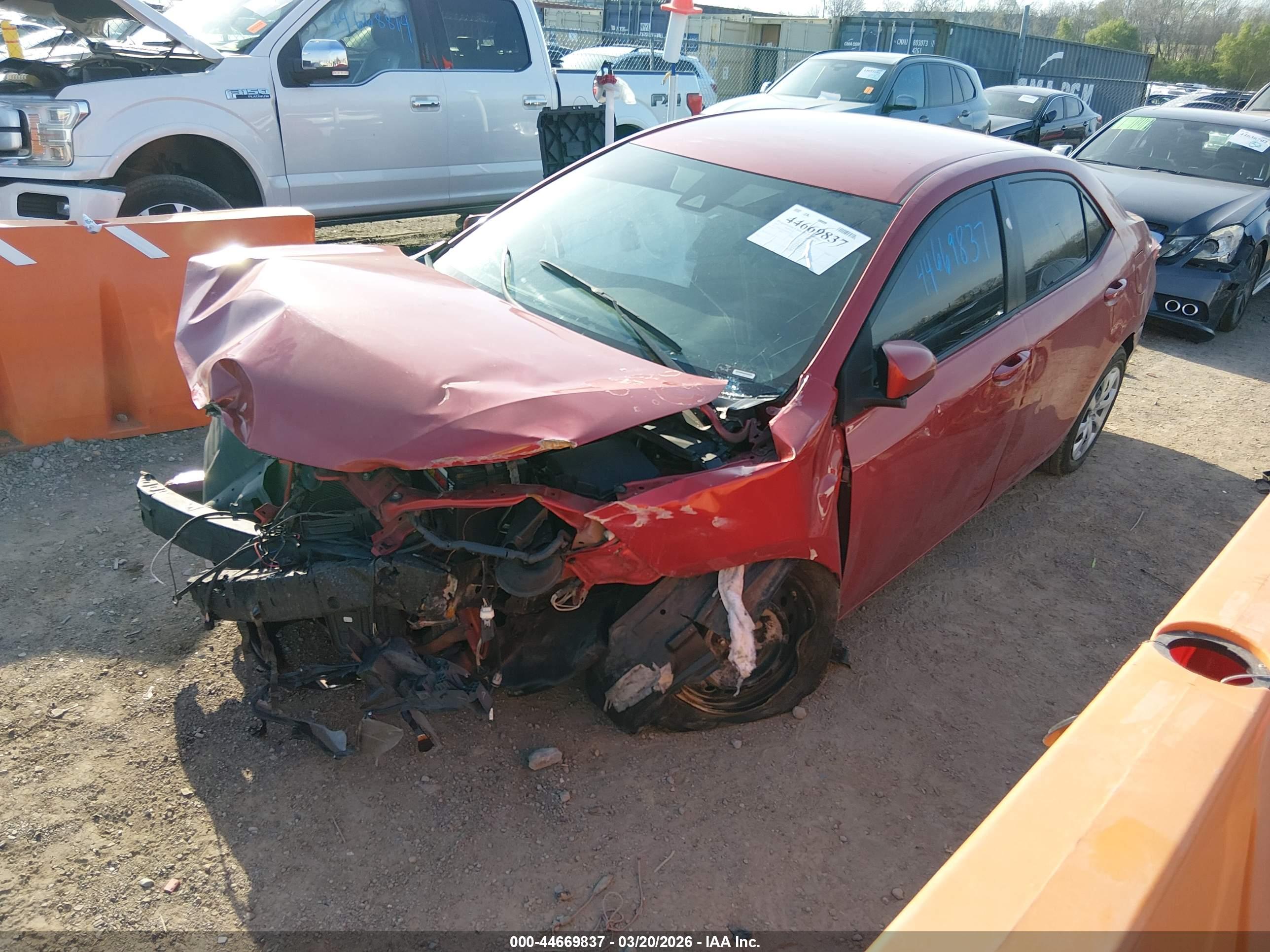 TOYOTA COROLLA image 2