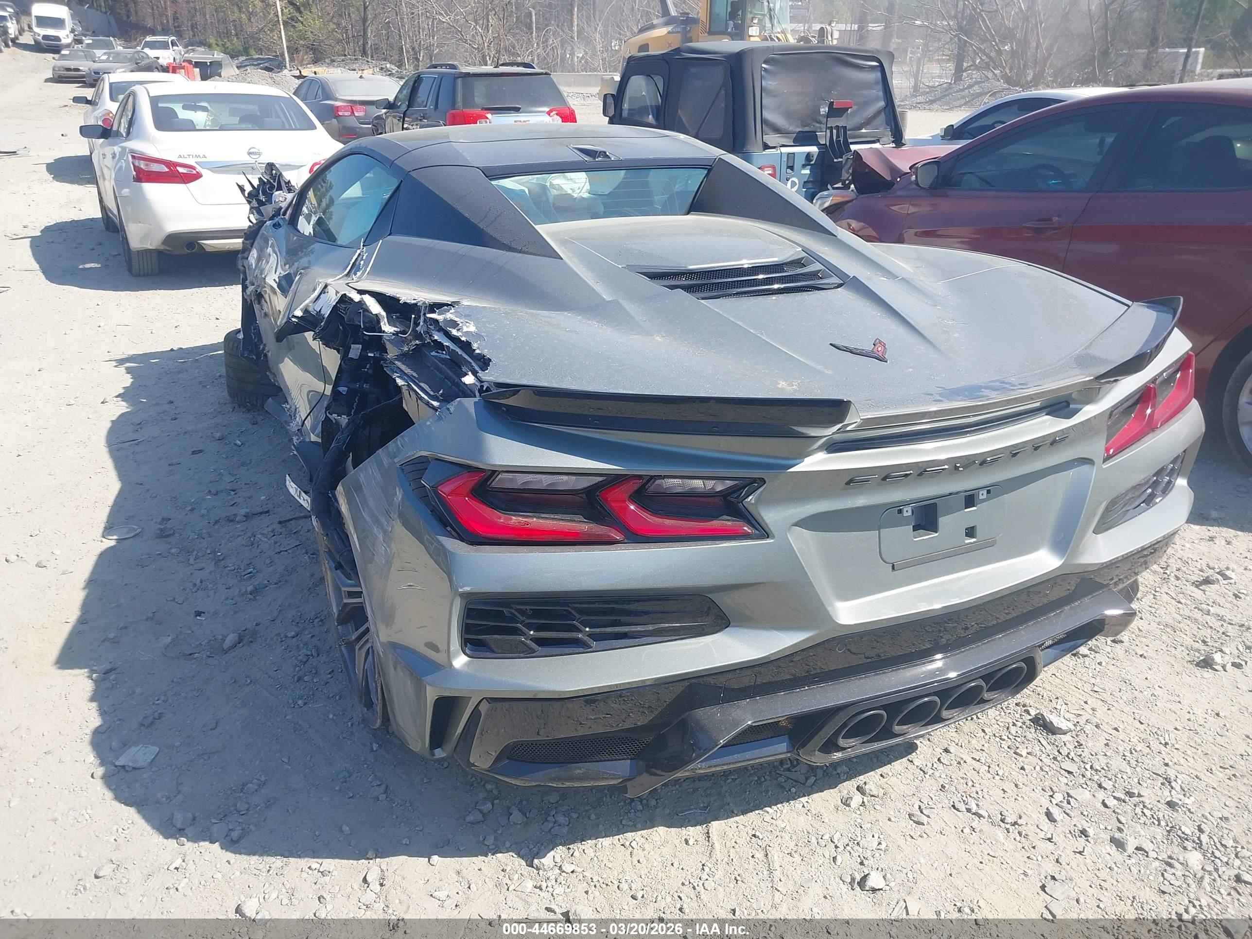 CHEVROLET CORVETTE image 3