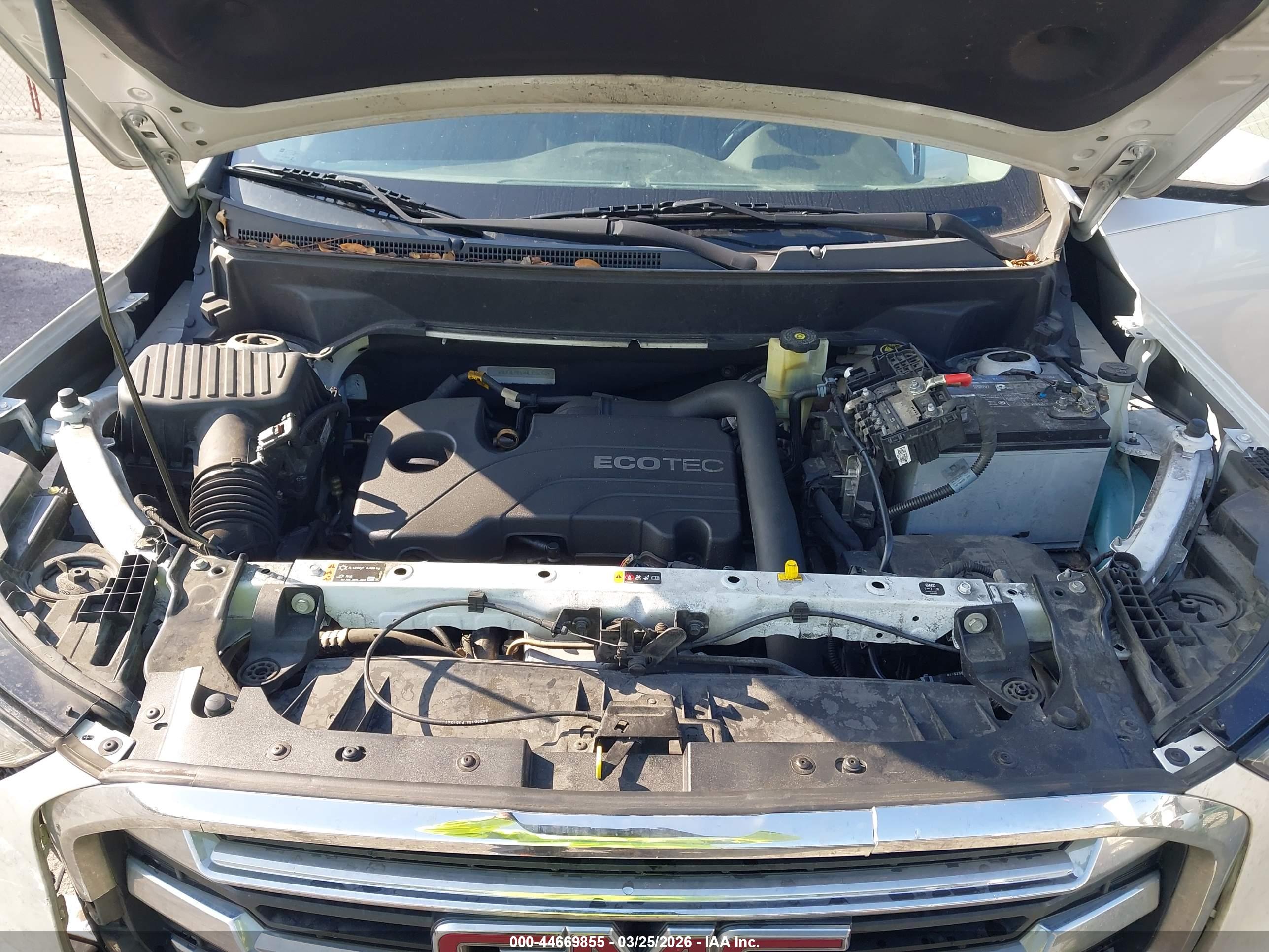 GMC TERRAIN image 10