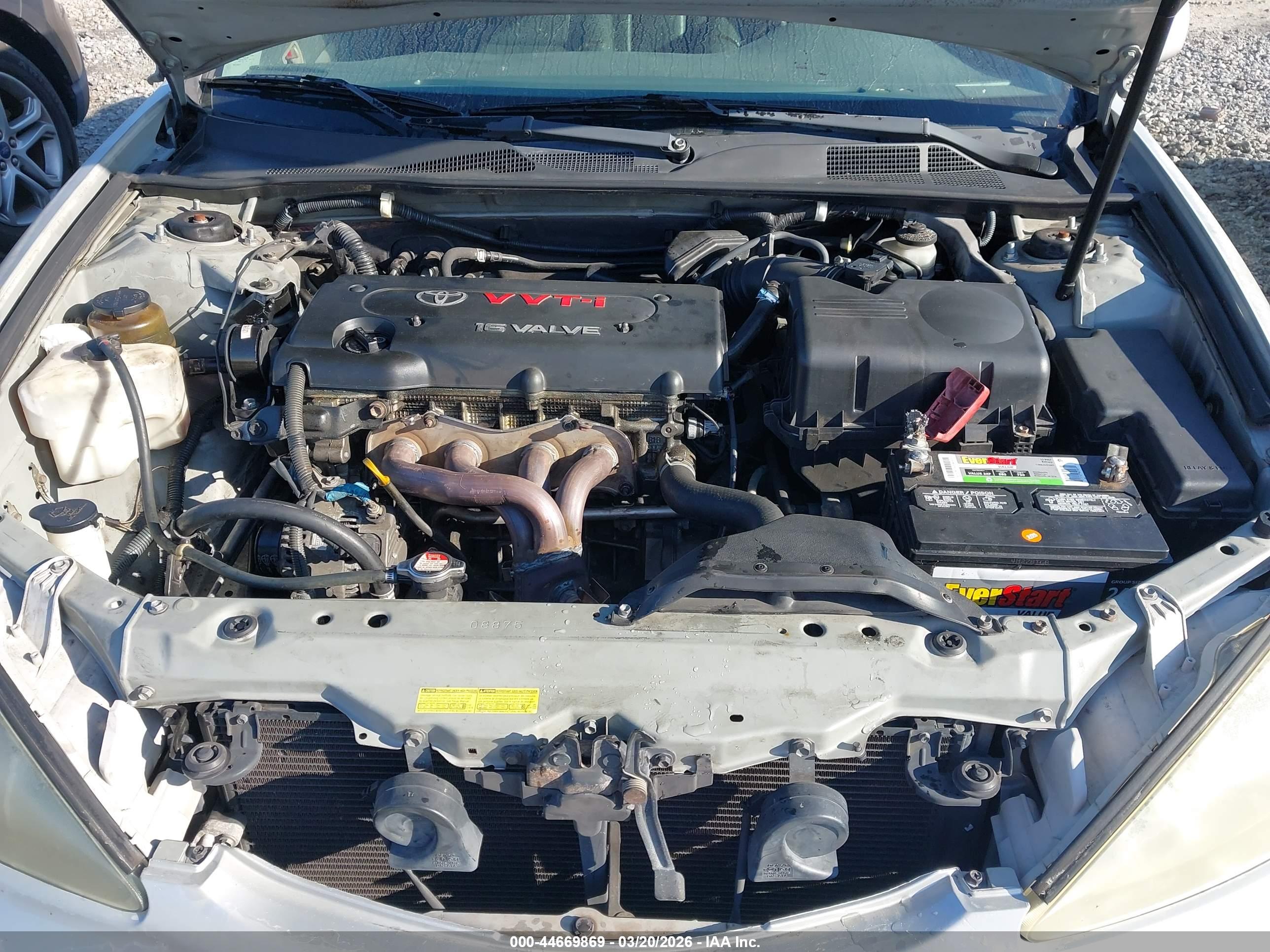 TOYOTA CAMRY image 10