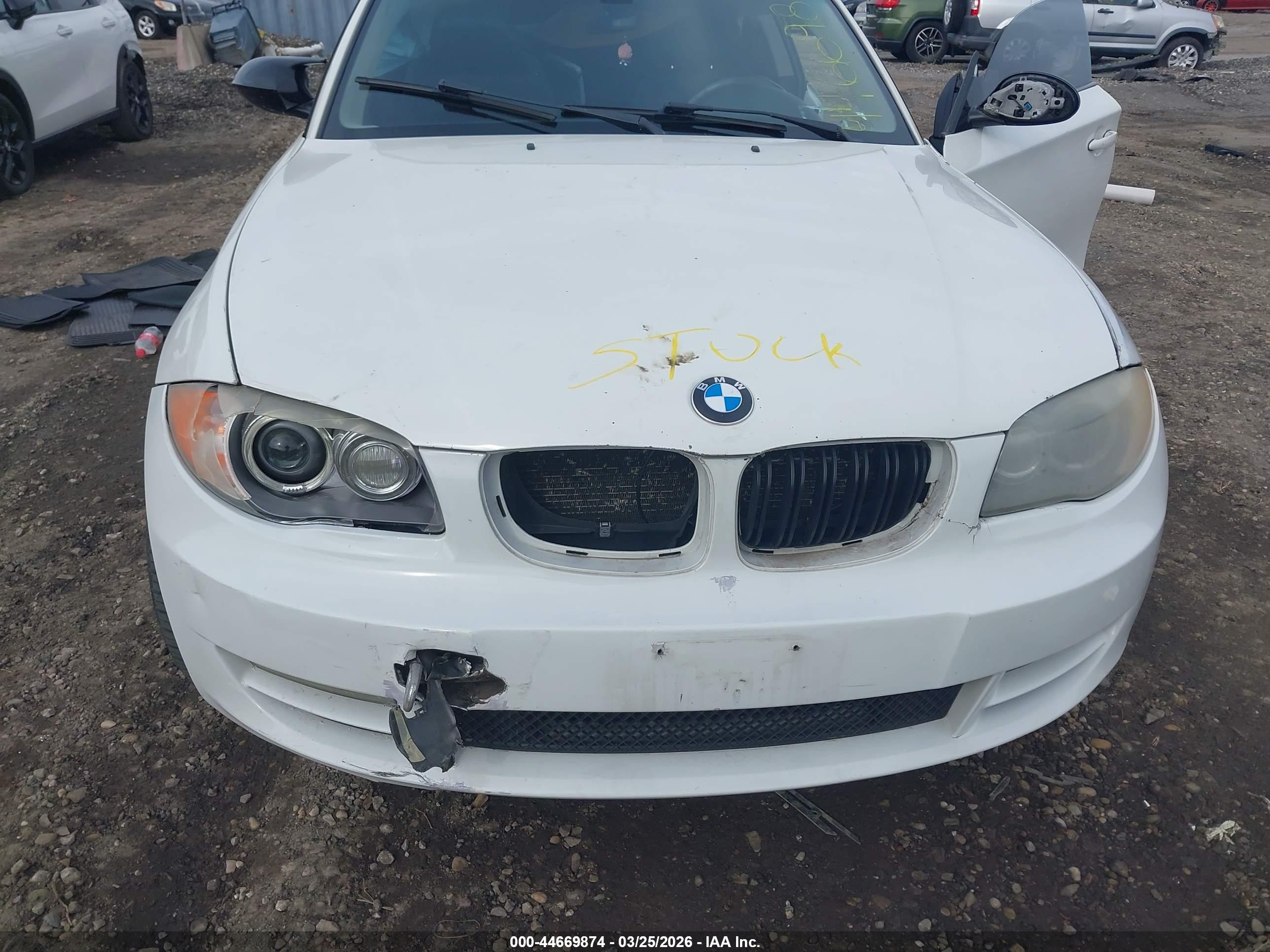 BMW 128I image 6