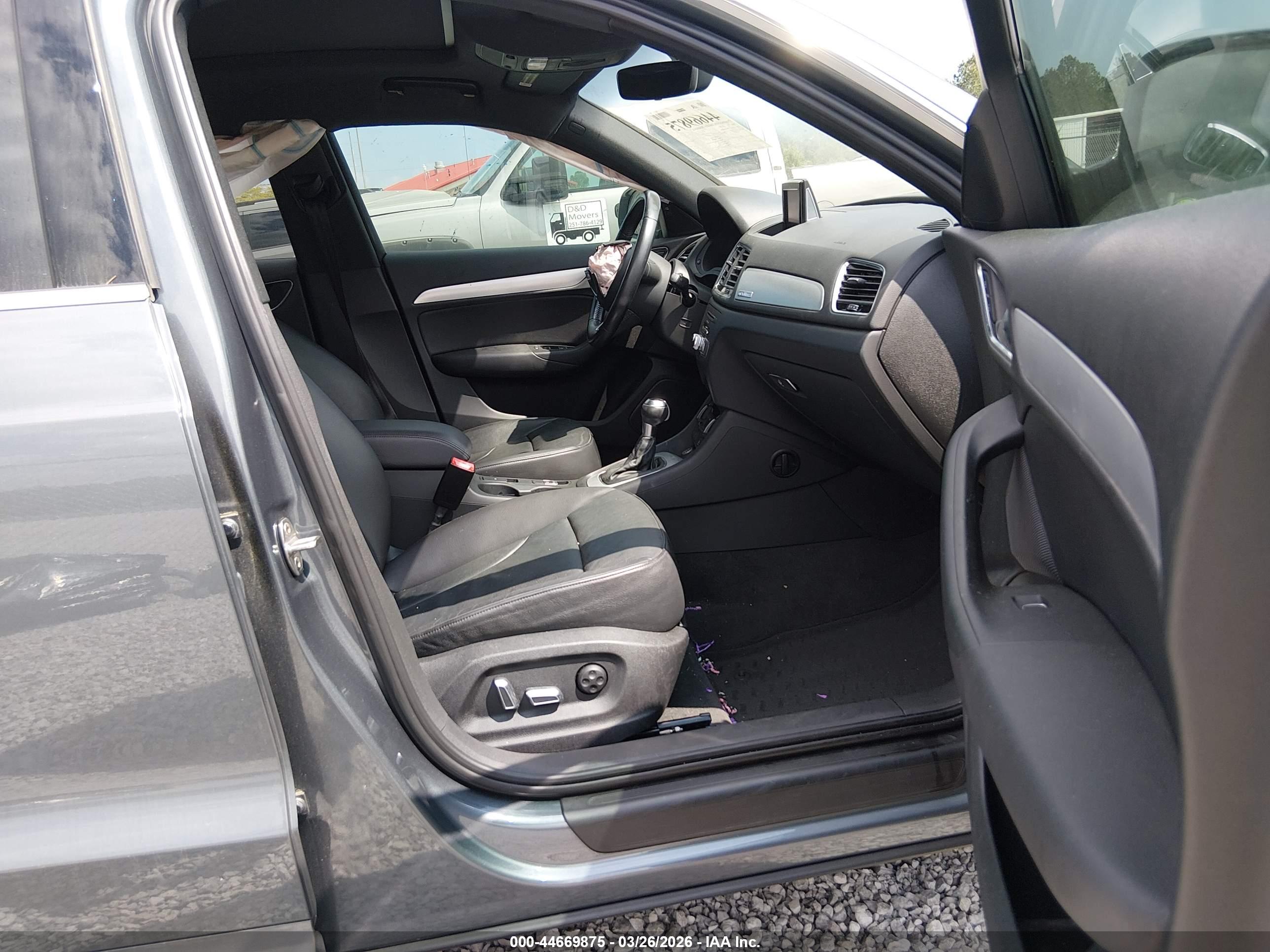 AUDI Q3 image 5