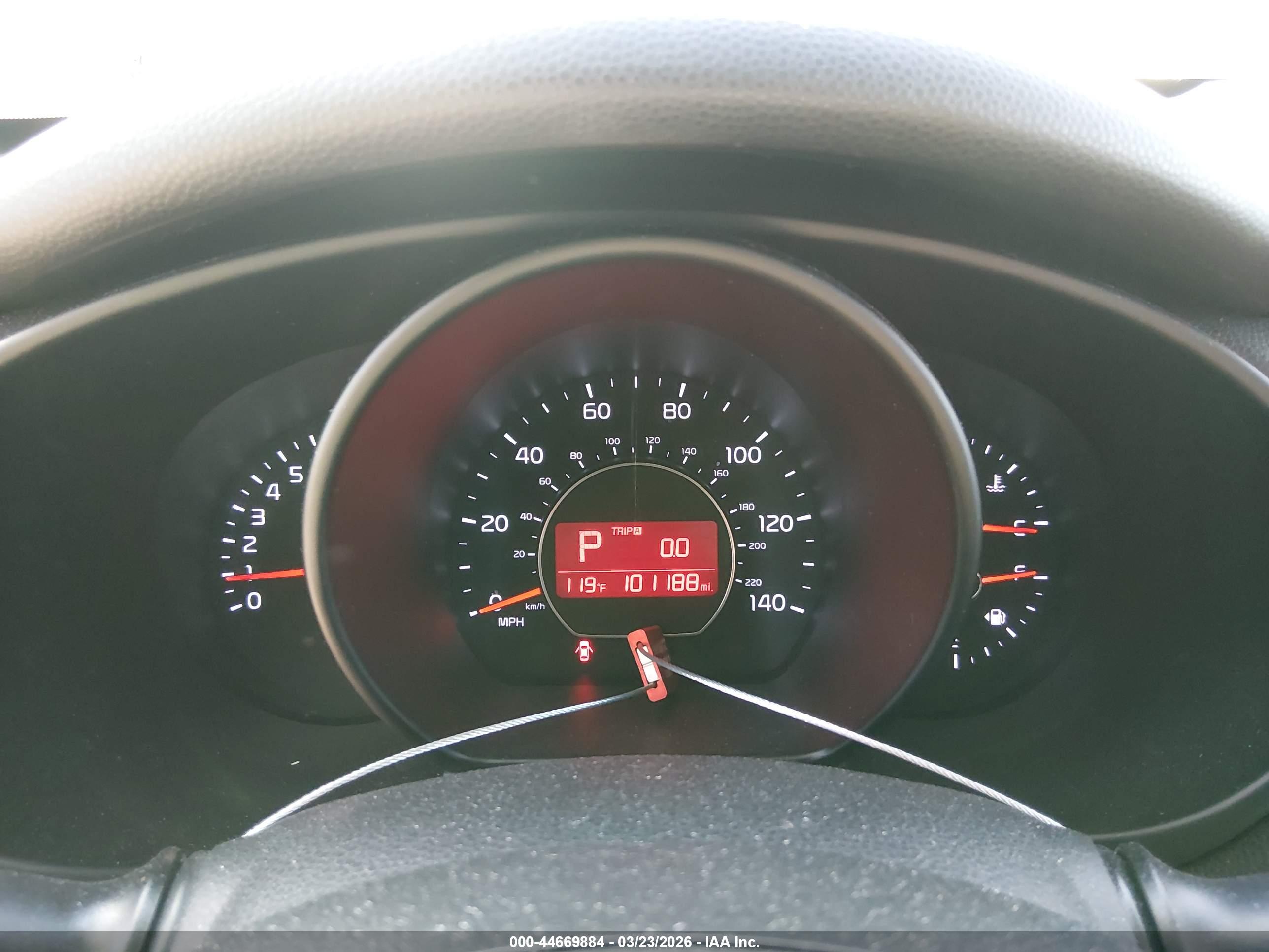 KIA SOUL image 7