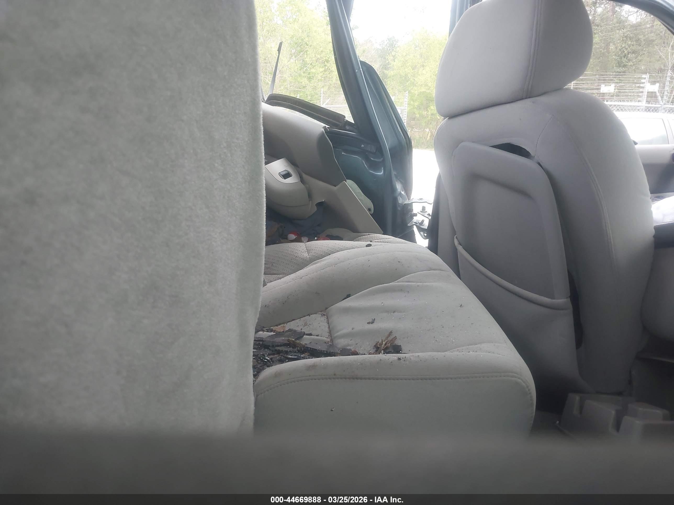 GMC SIERRA image 8