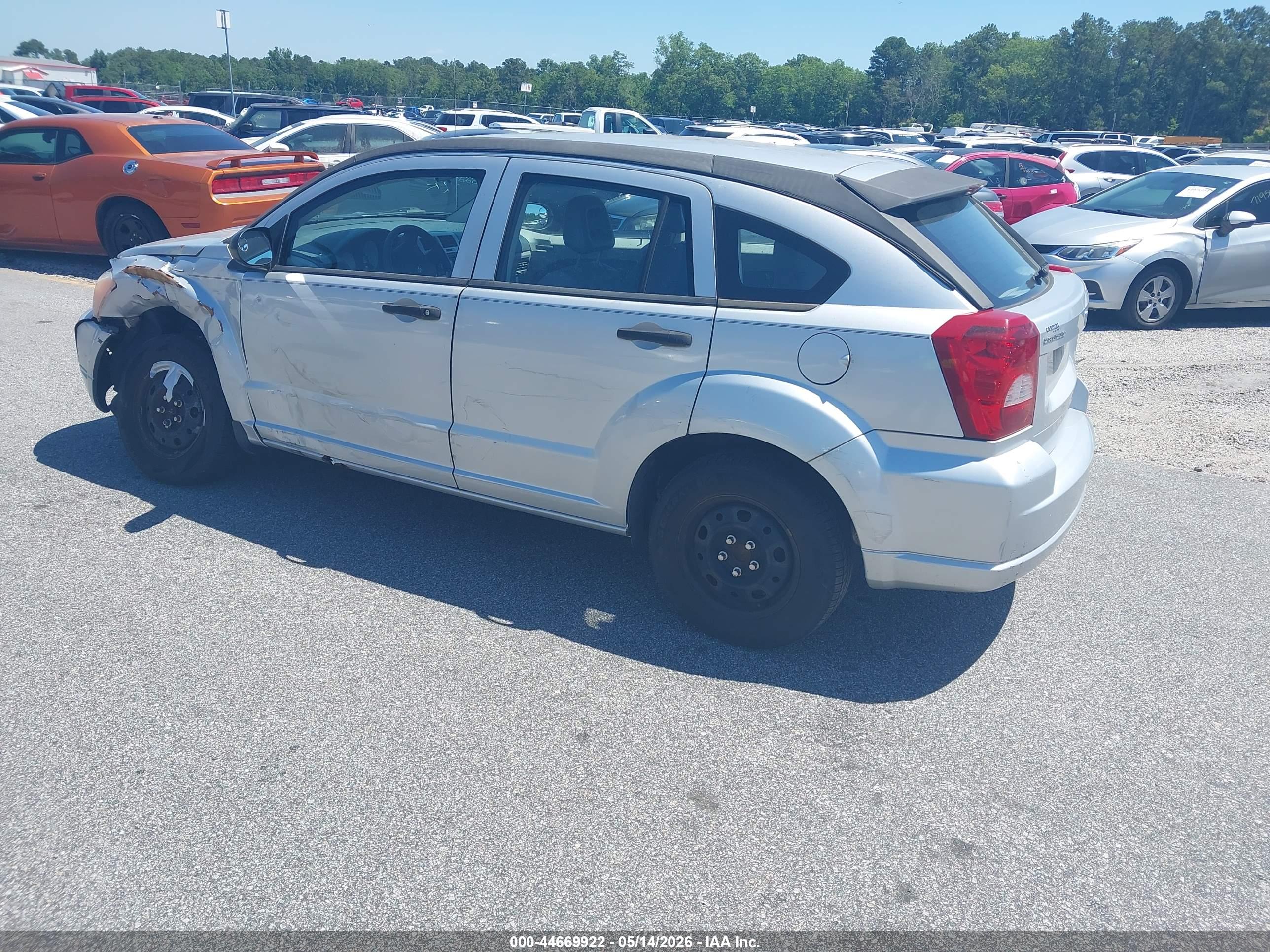 DODGE CALIBER image 3