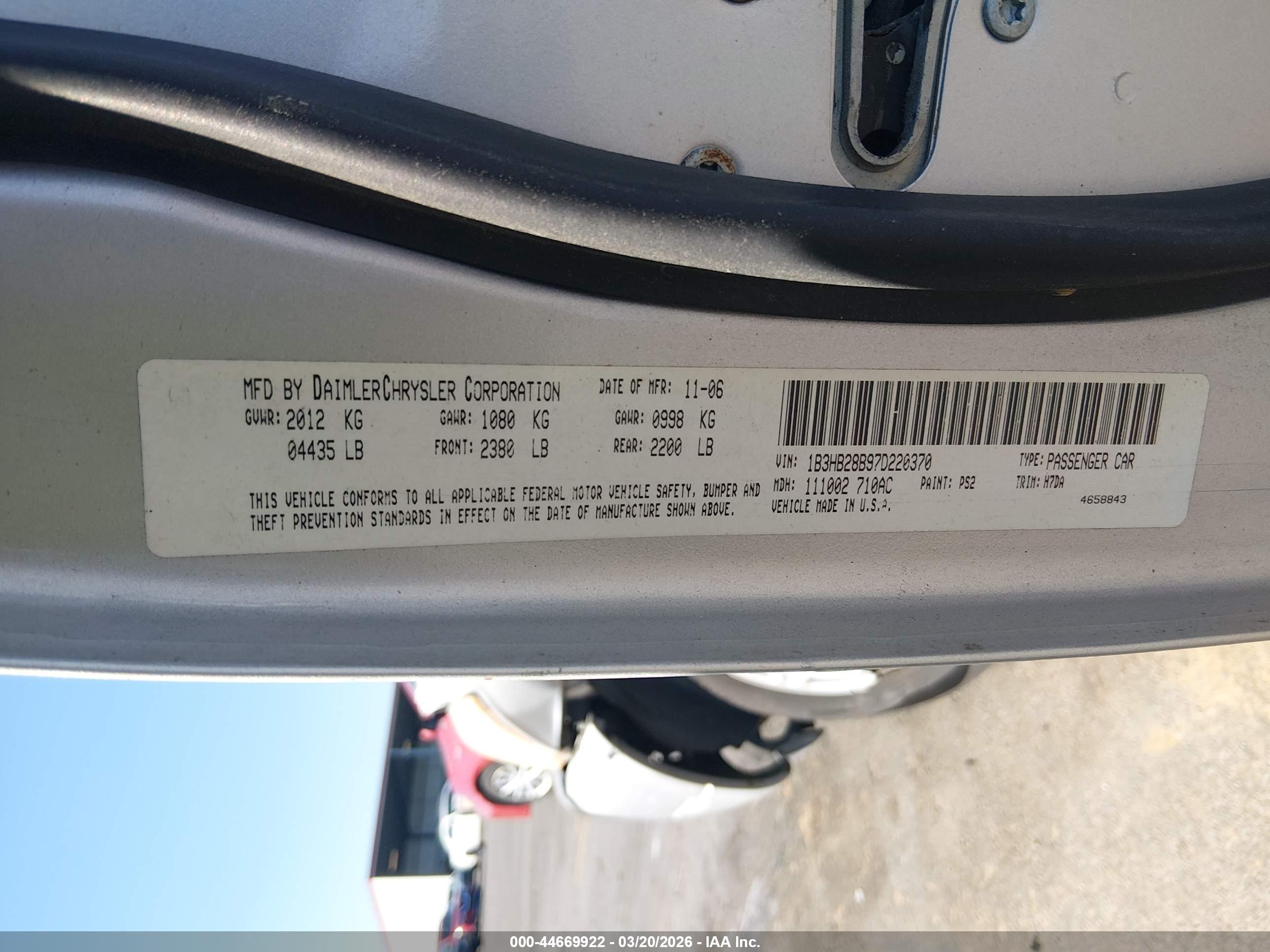 DODGE CALIBER image 9
