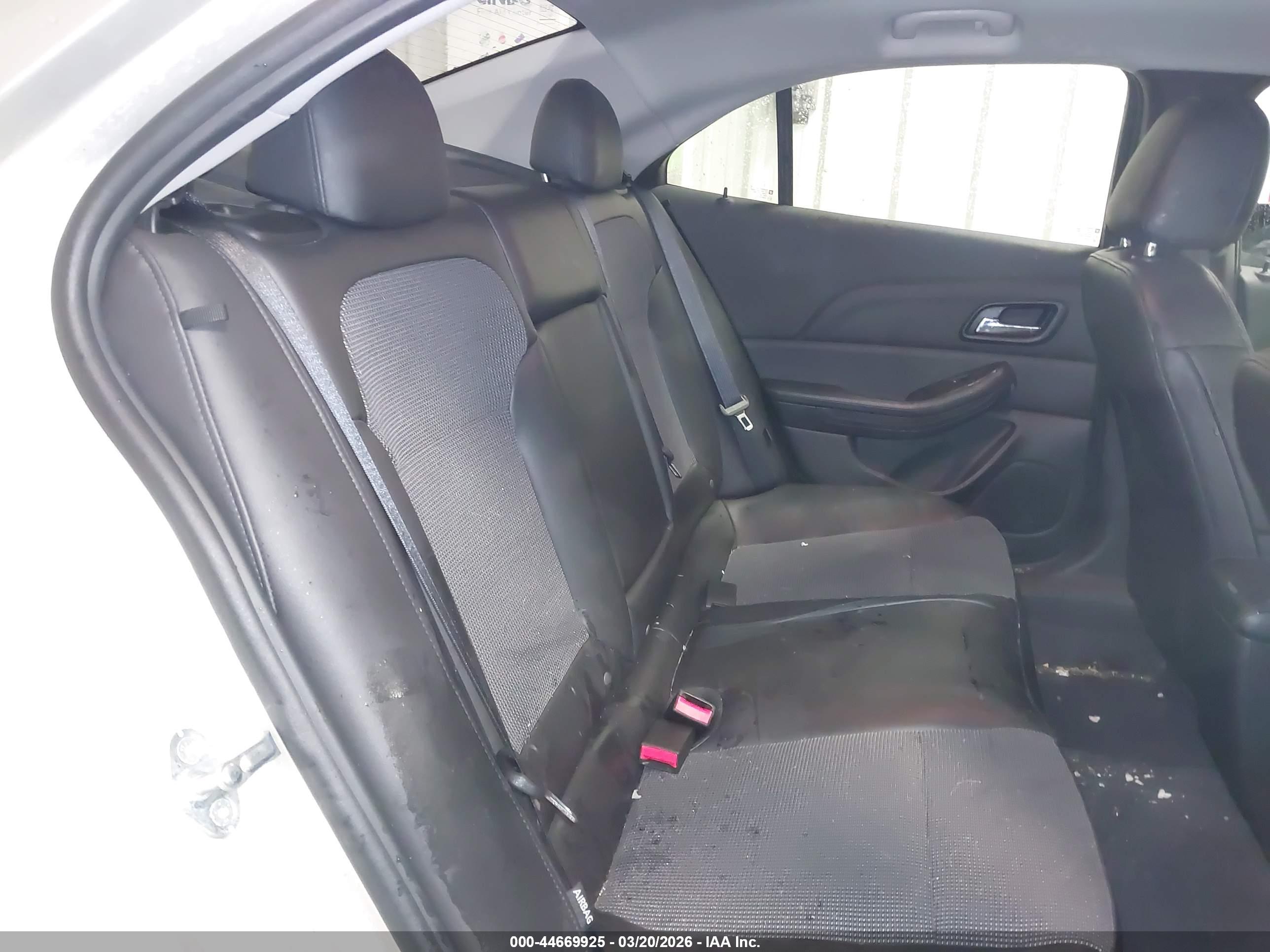 CHEVROLET MALIBU image 8