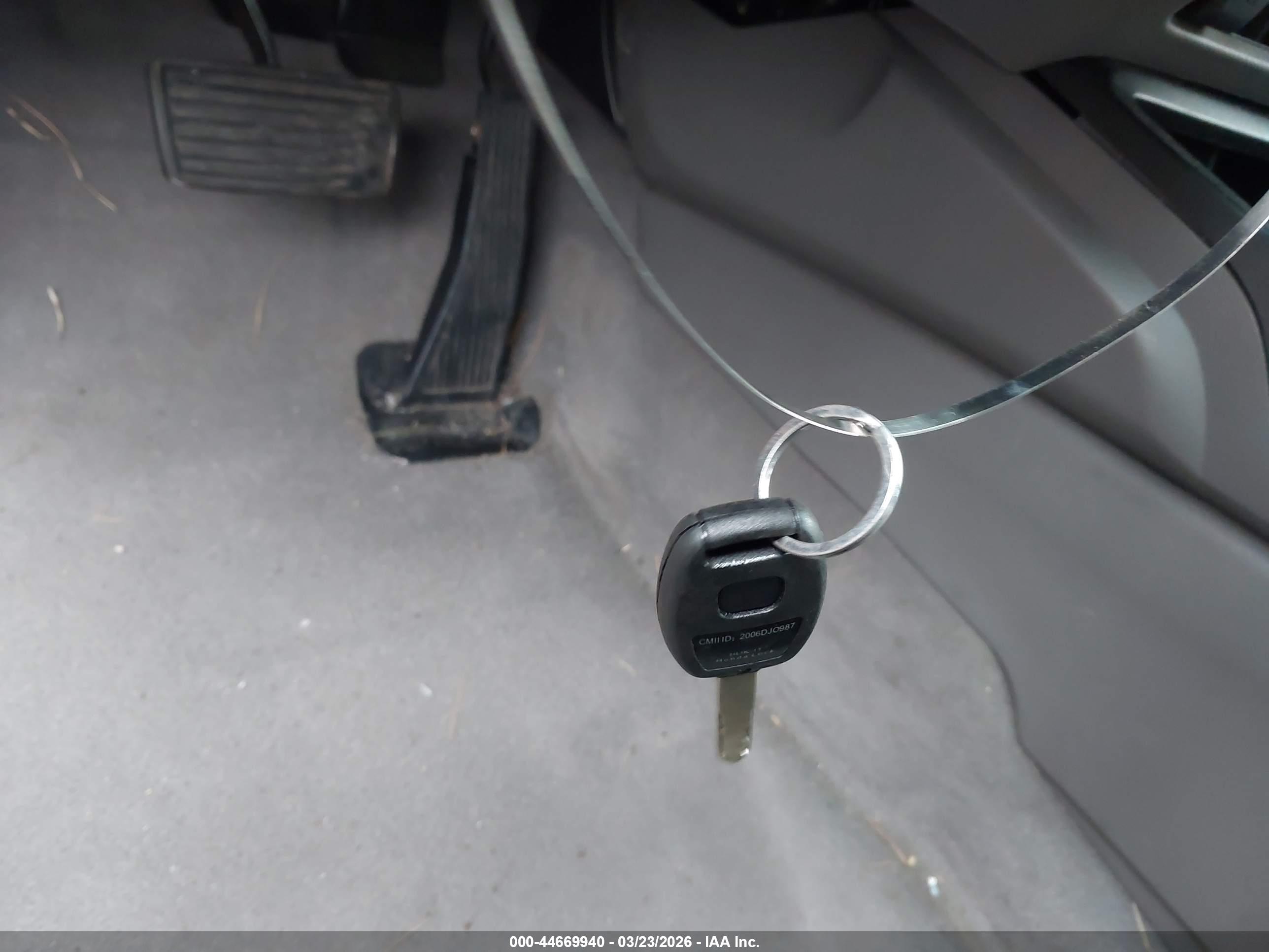 HONDA CIVIC image 11