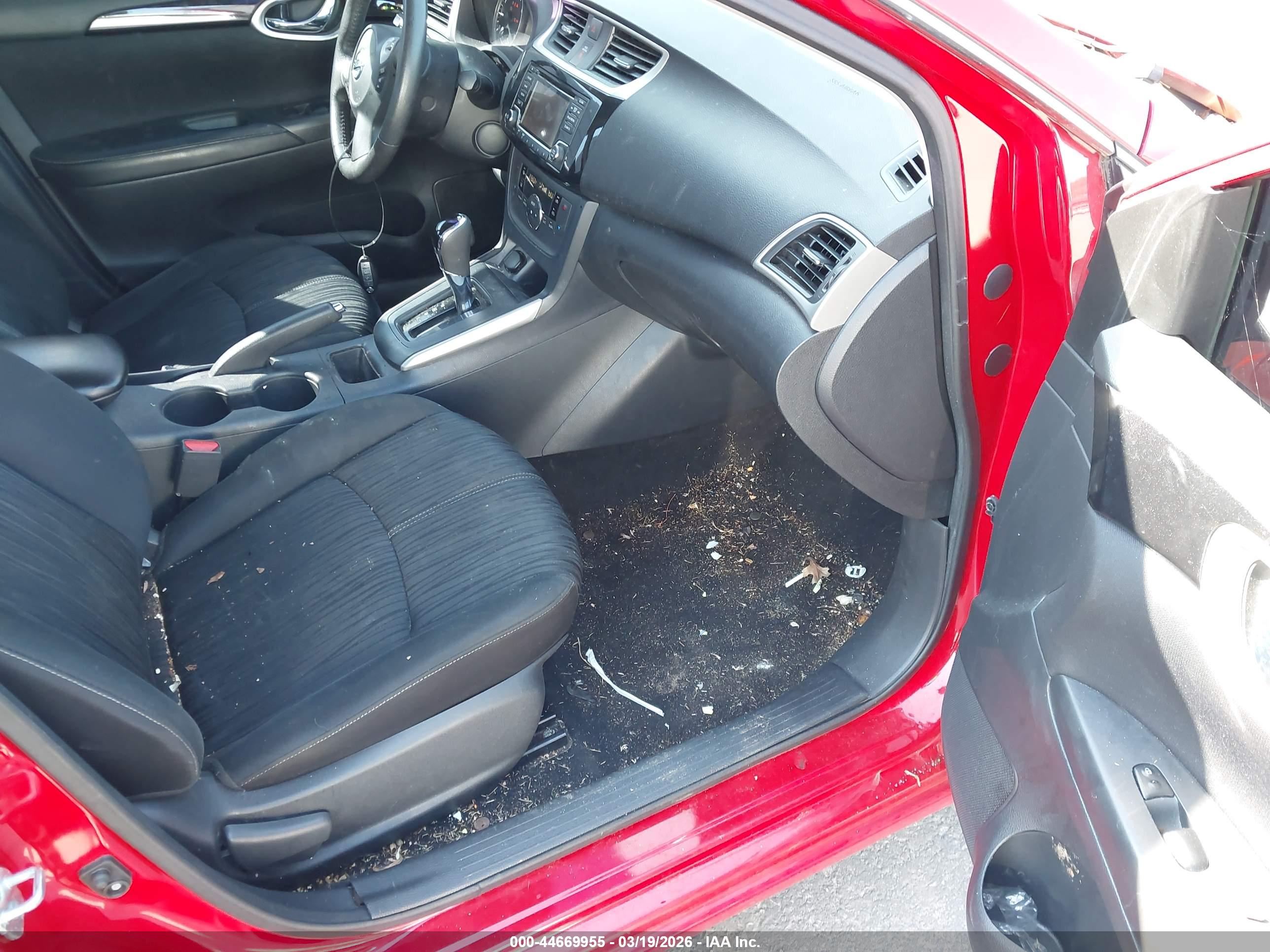 NISSAN SENTRA image 5