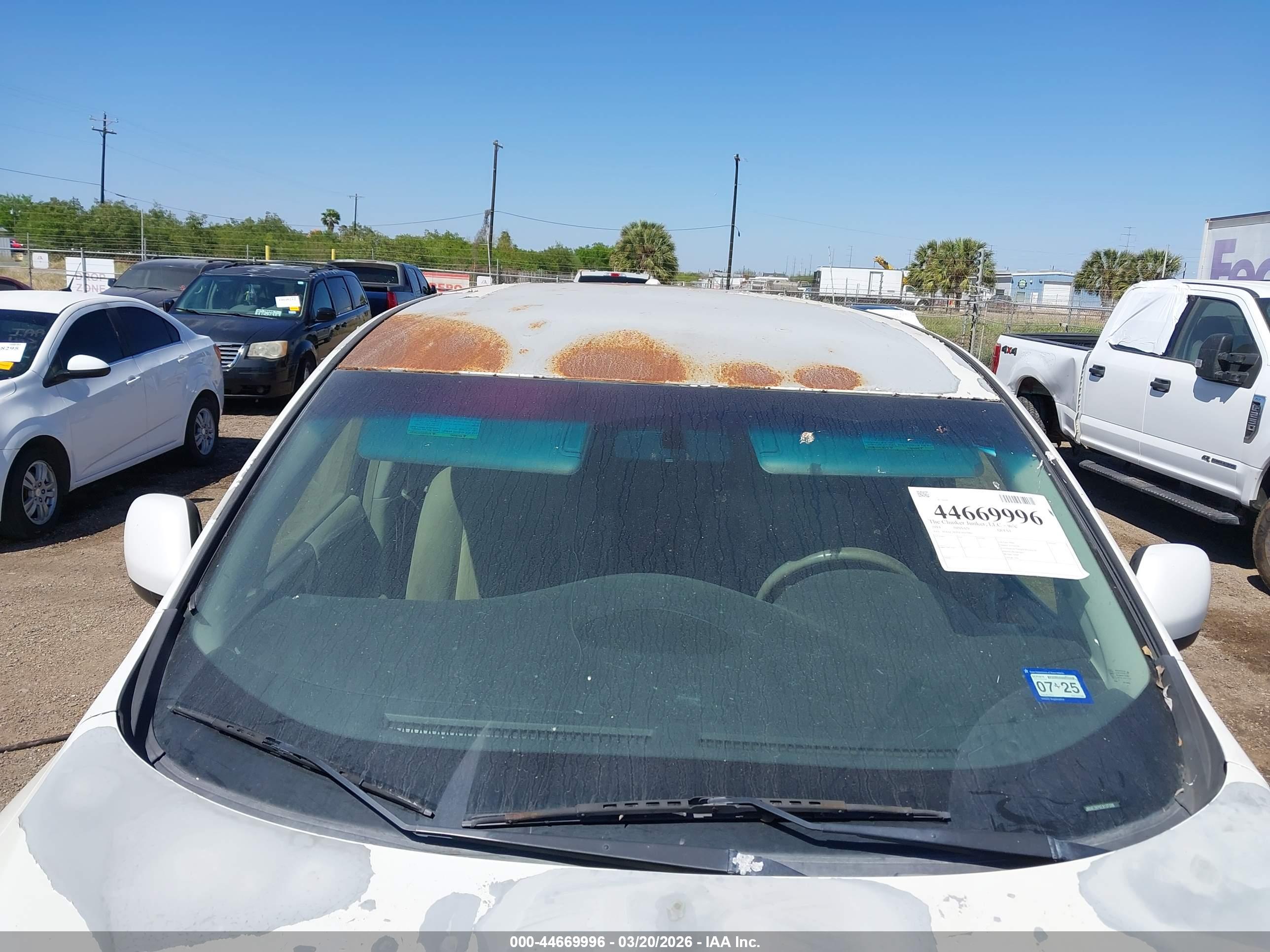NISSAN QUEST image 6