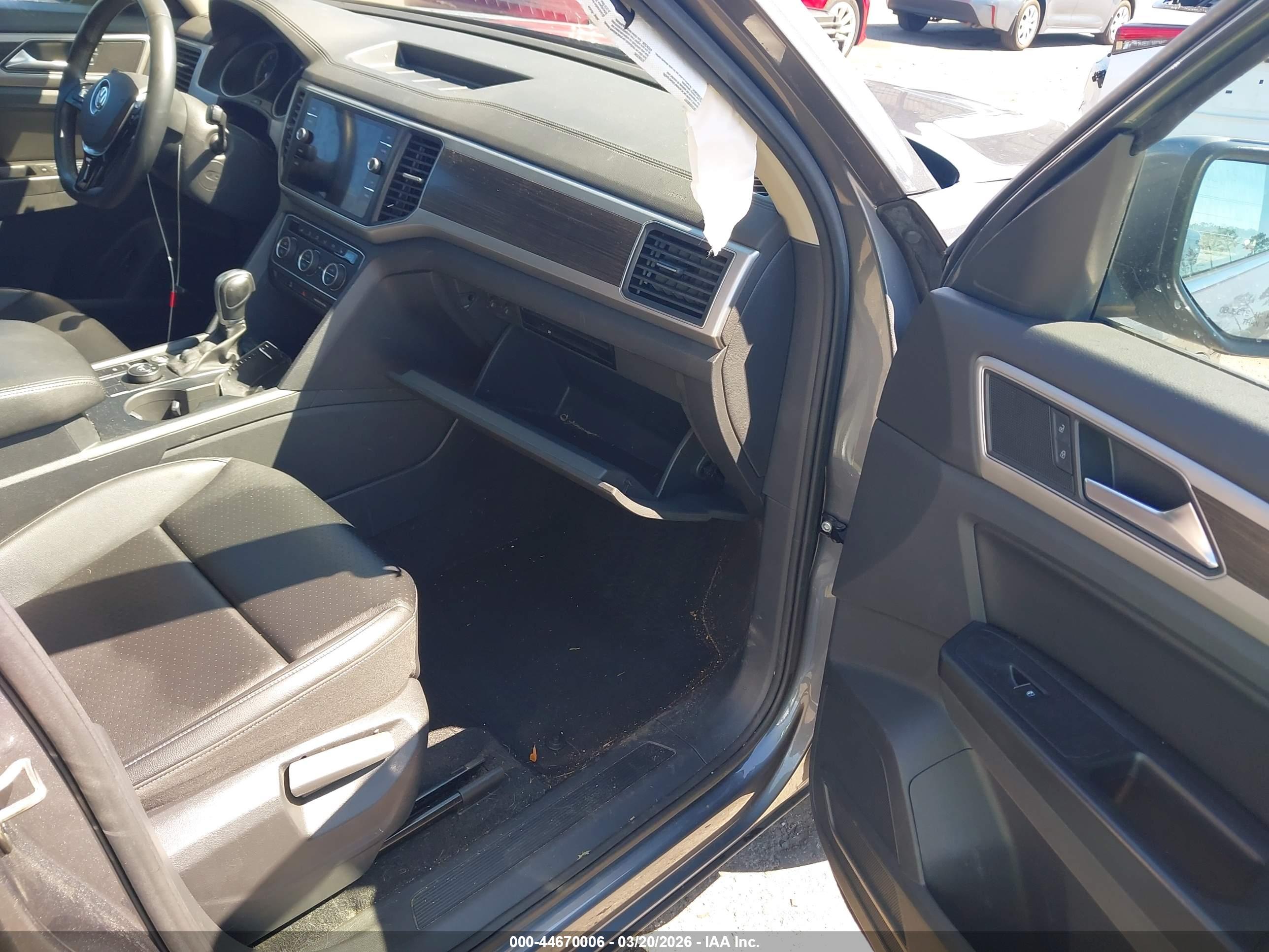 VOLKSWAGEN ATLAS image 5