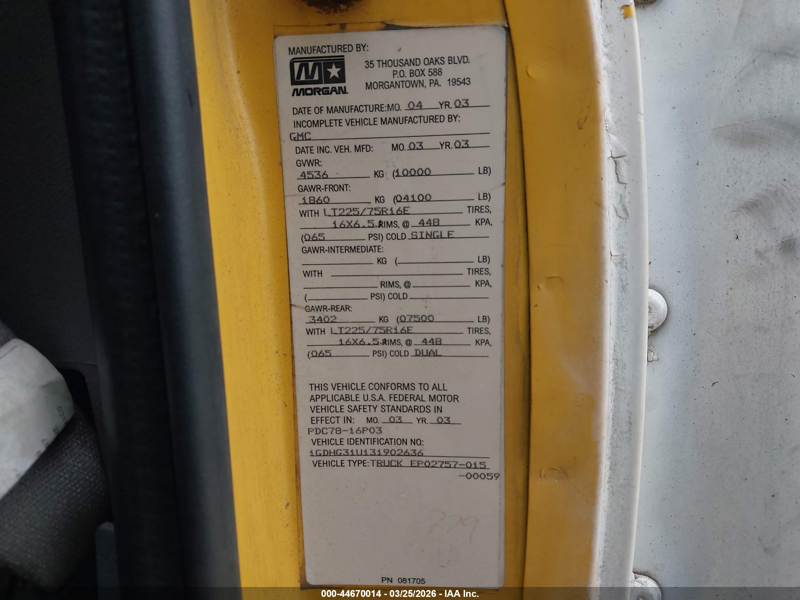 GMC SAVANA image 9