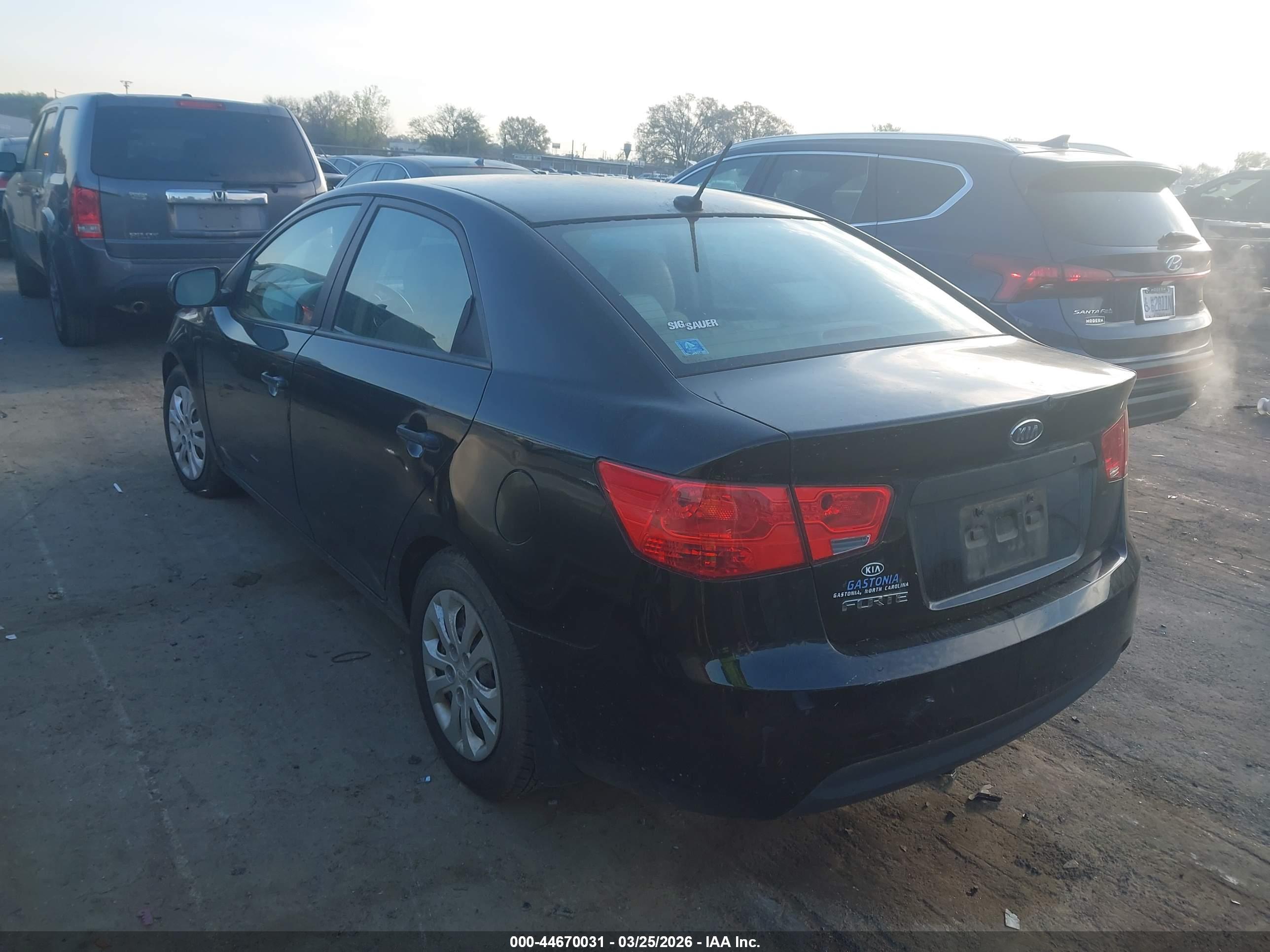 KIA FORTE image 3