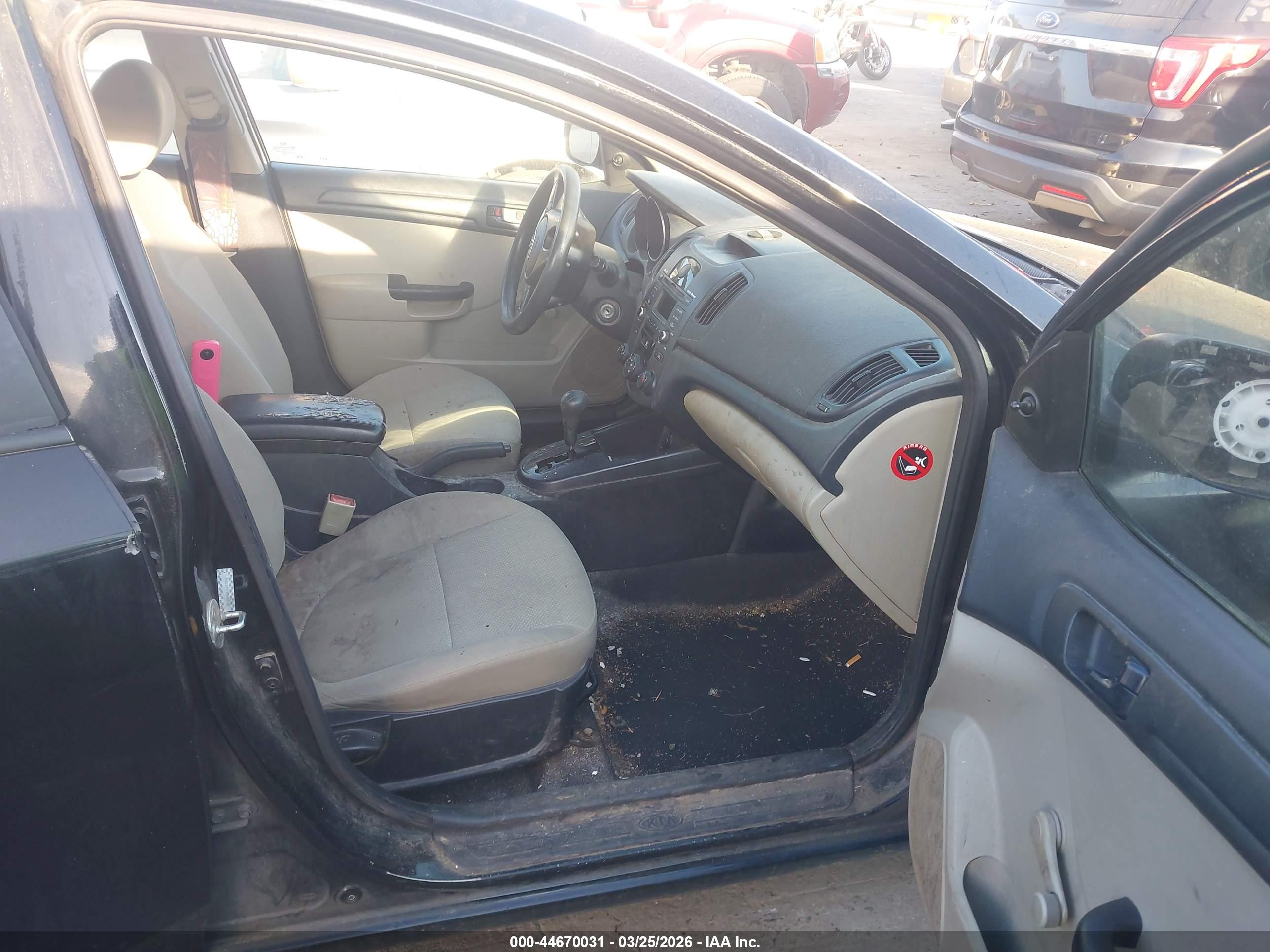 KIA FORTE image 5