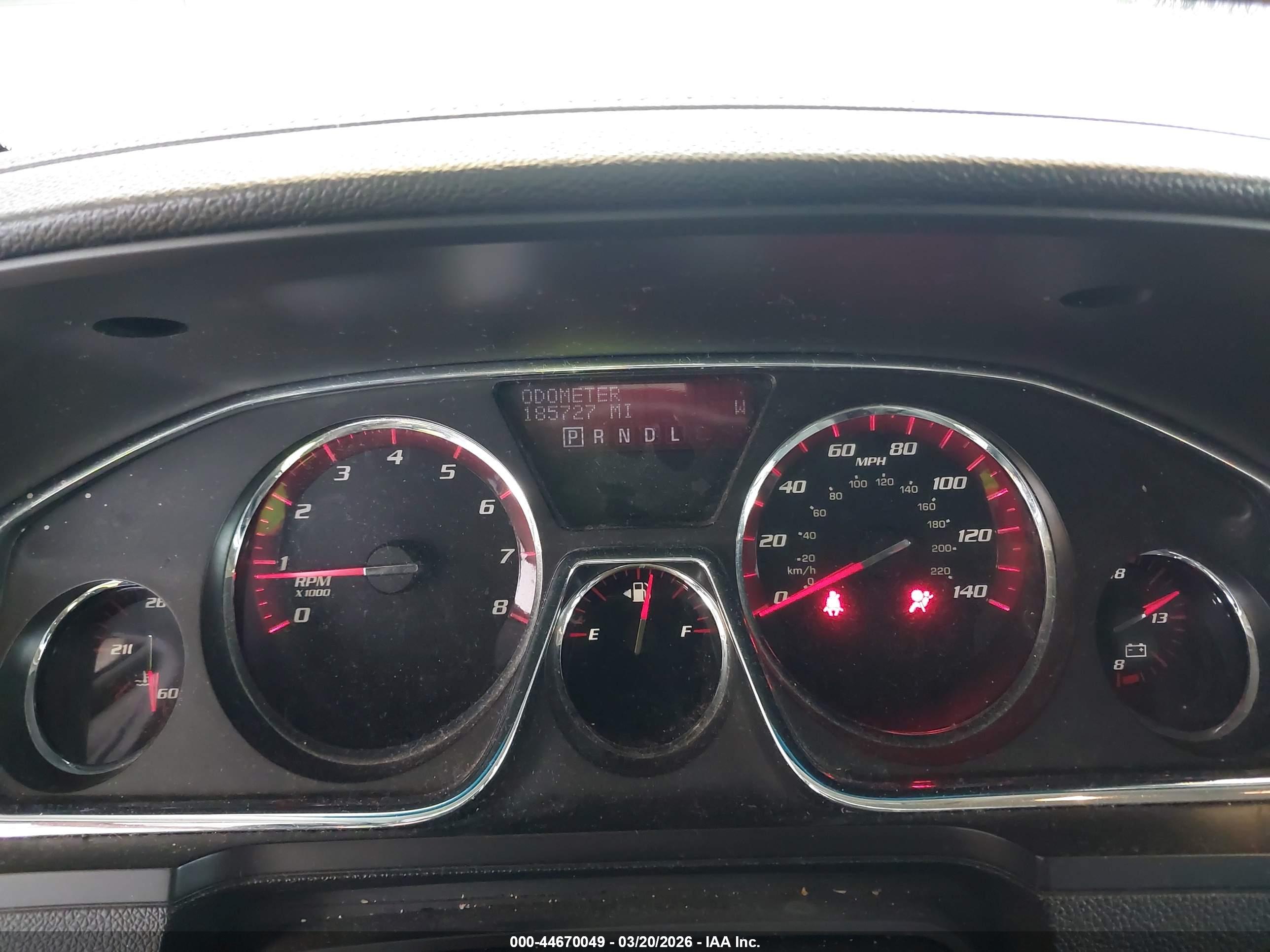 GMC ACADIA image 7
