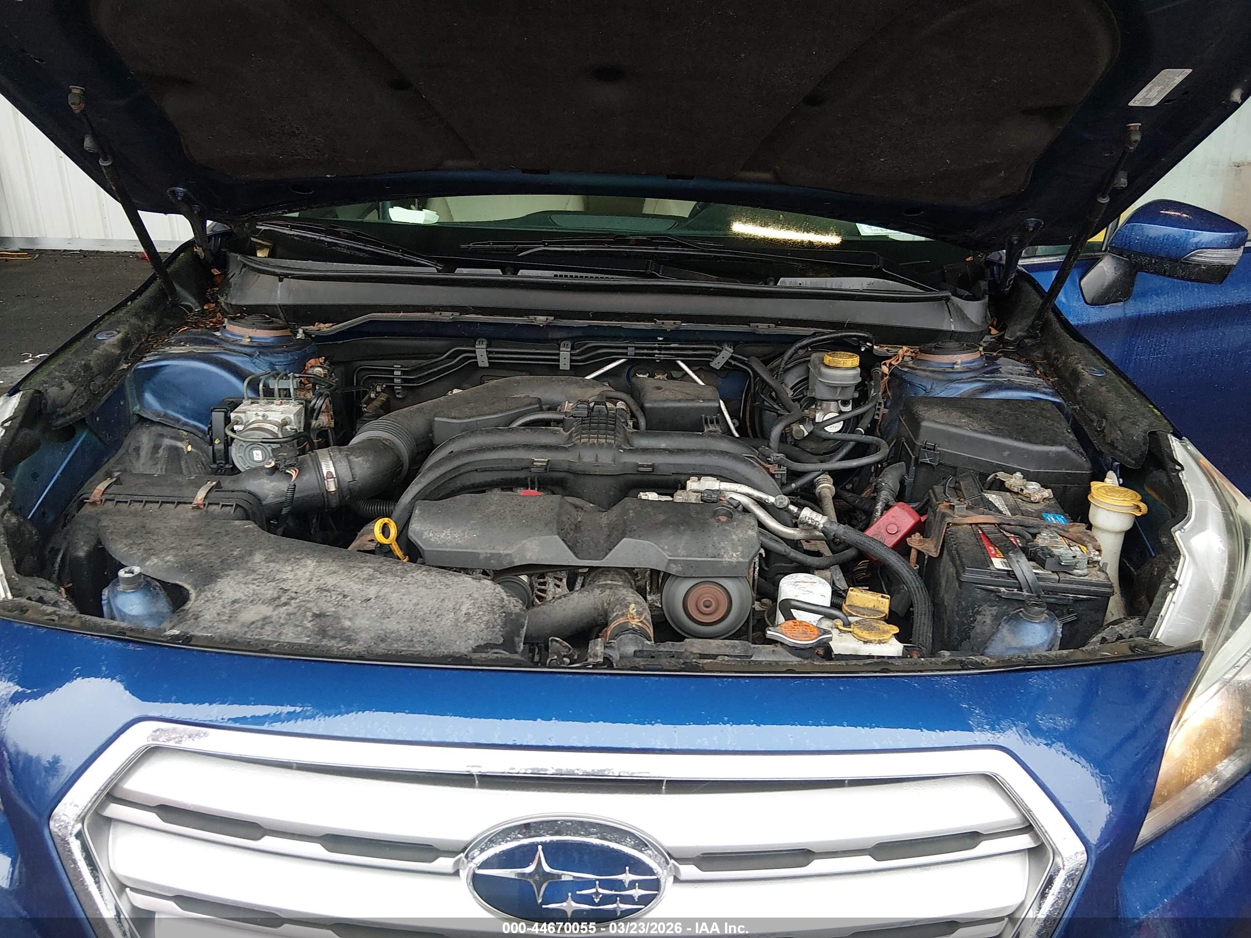 SUBARU OUTBACK image 10