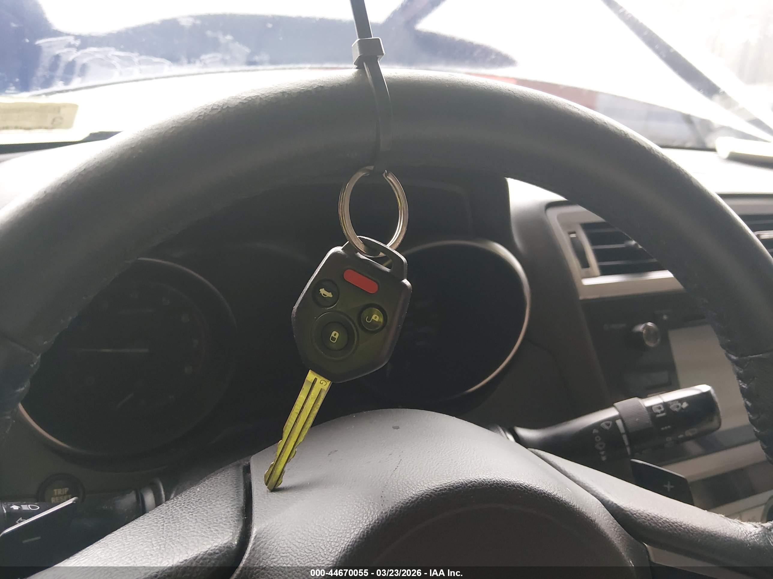SUBARU OUTBACK image 11