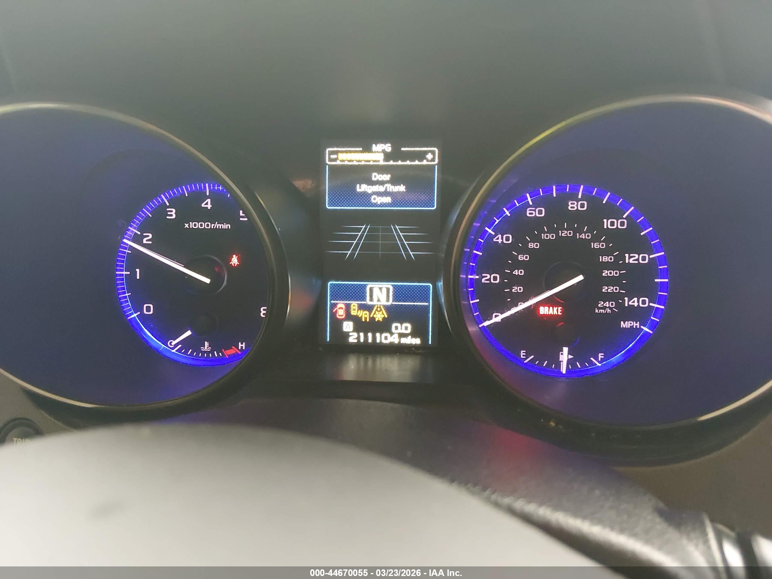 SUBARU OUTBACK image 7