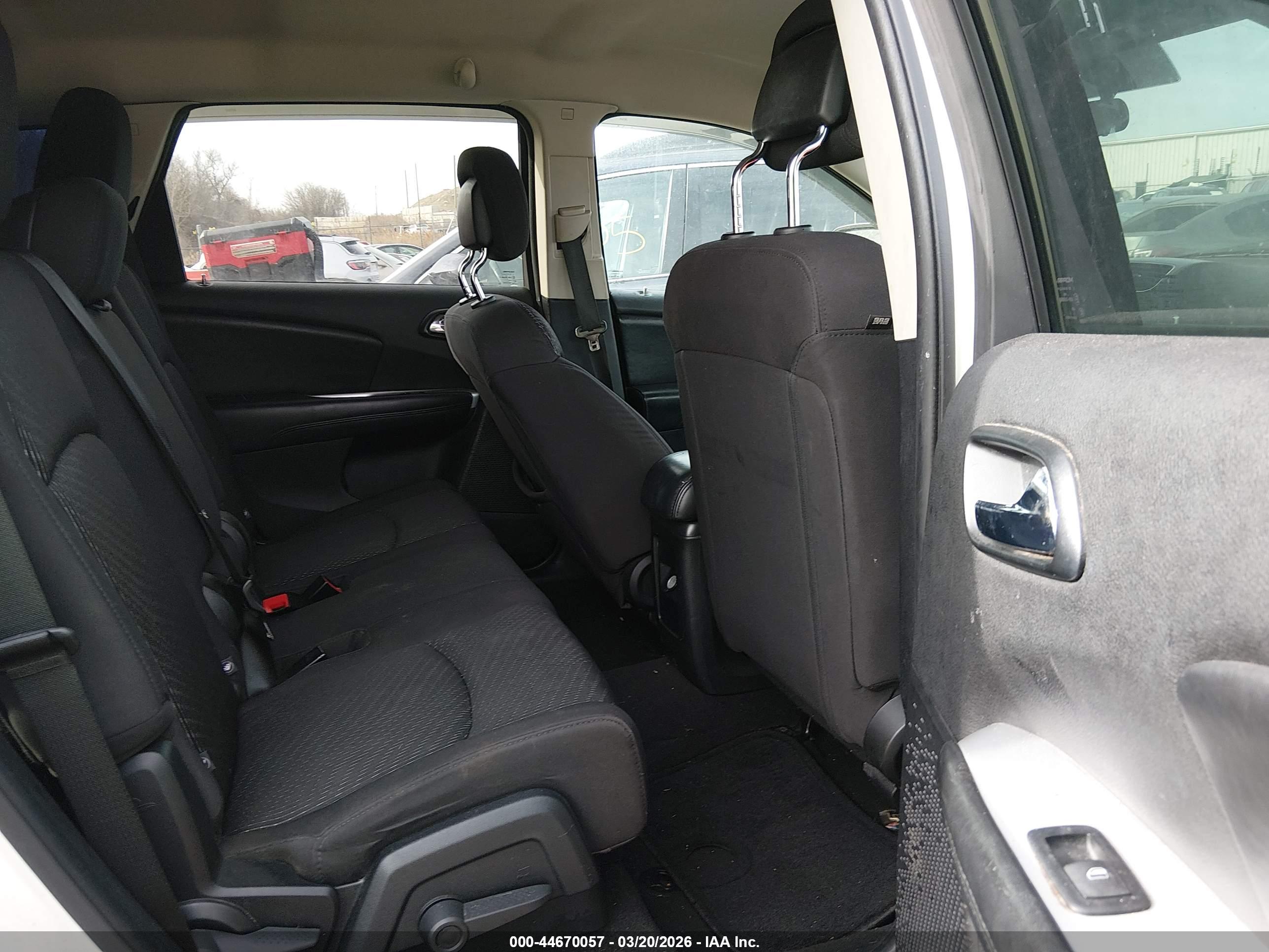 DODGE JOURNEY image 8
