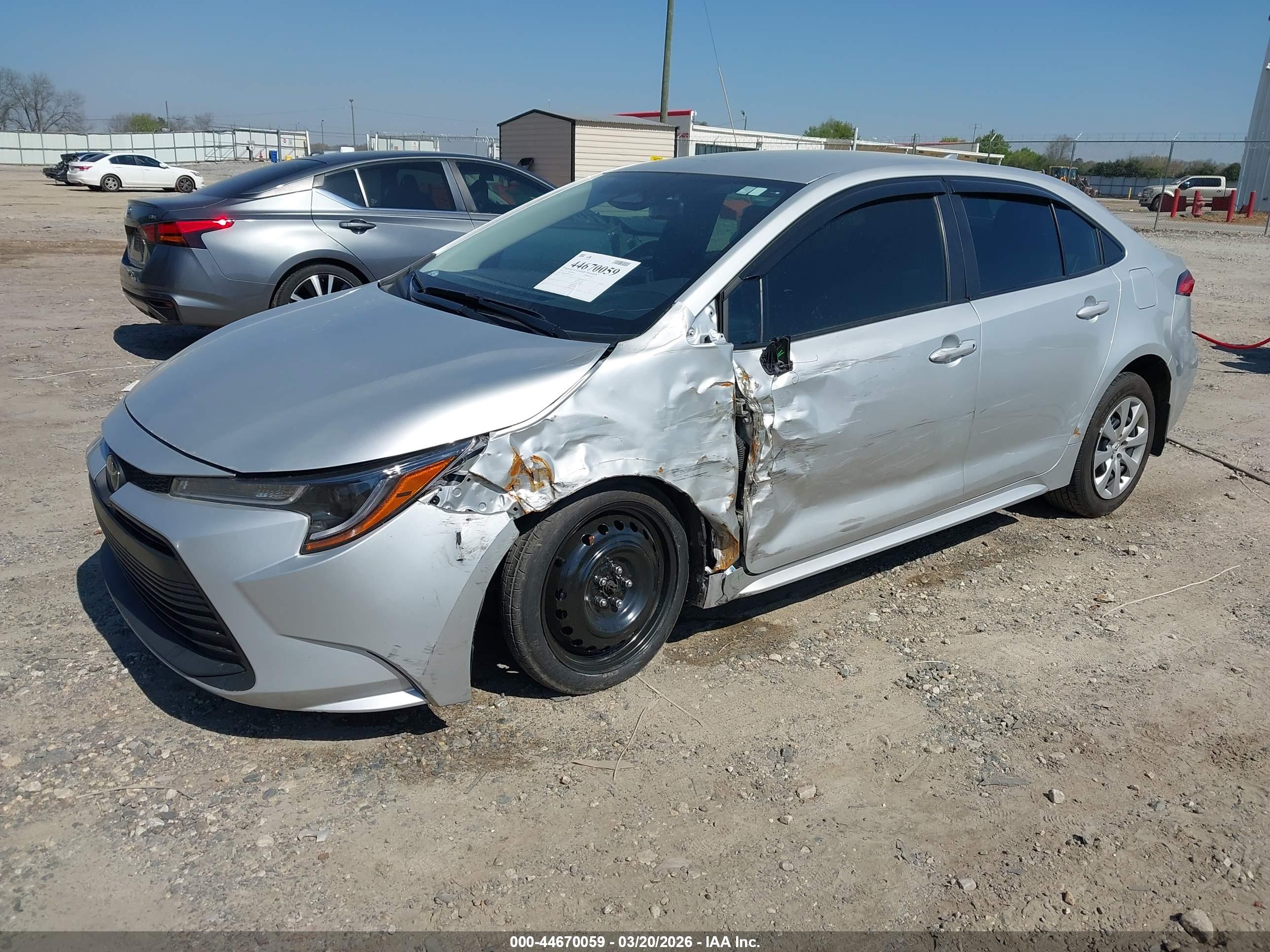 TOYOTA COROLLA image 2