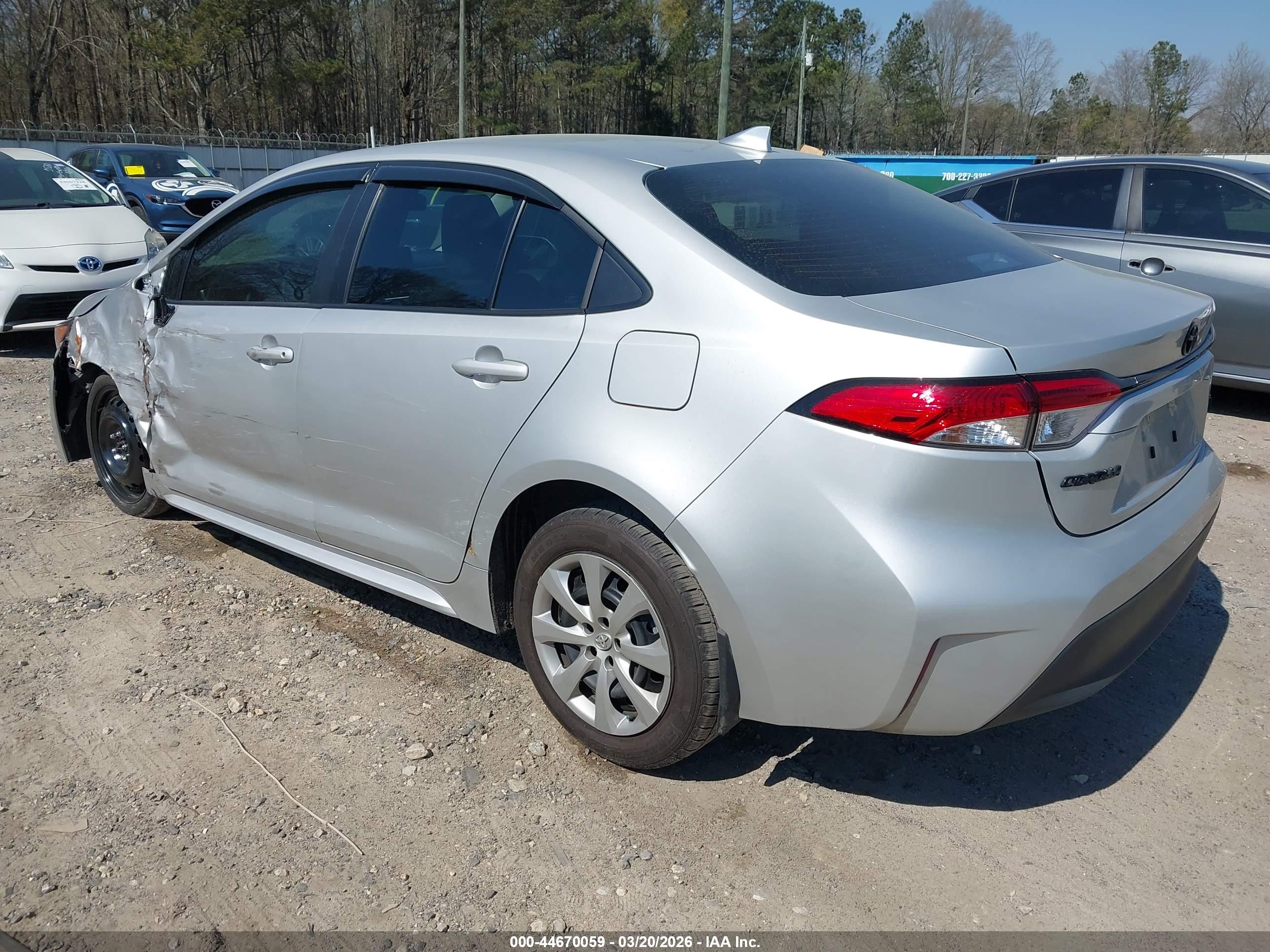 TOYOTA COROLLA image 3